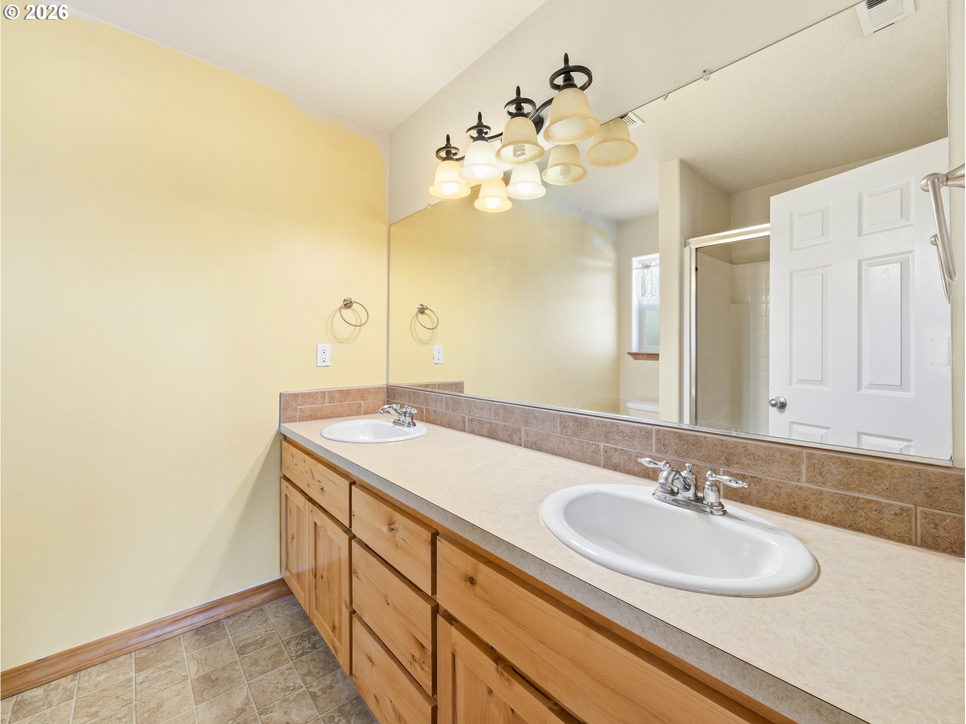 2528 N Crater Ln Property Photo 32
