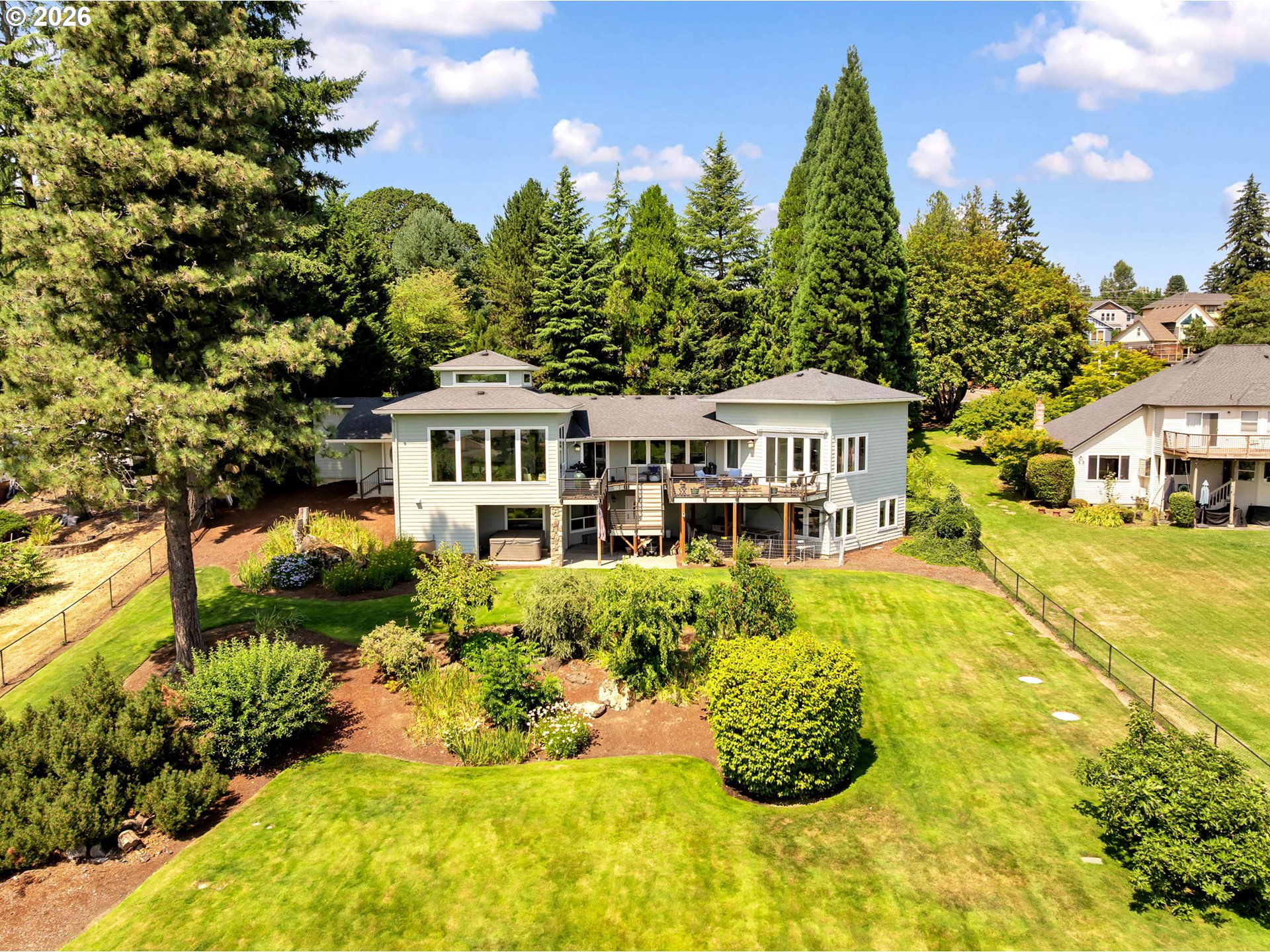 16109 Se Evergreen Hwy Property Photo 7