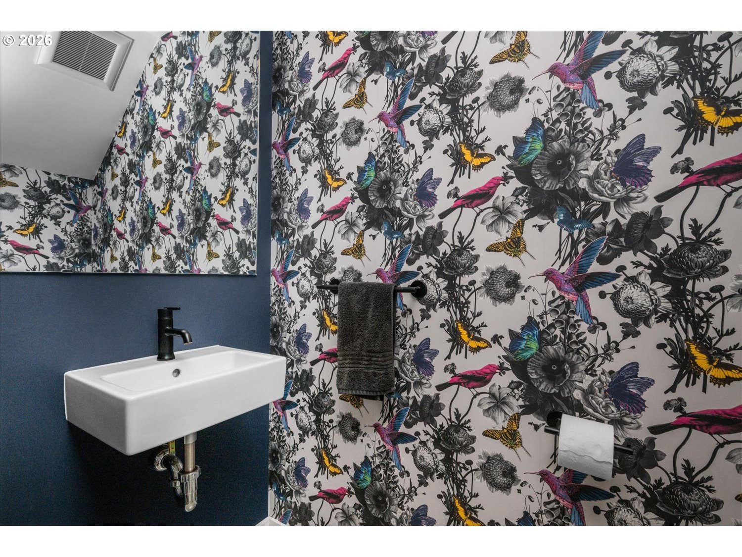 7168 N Vancouver Ave Property Photo 14