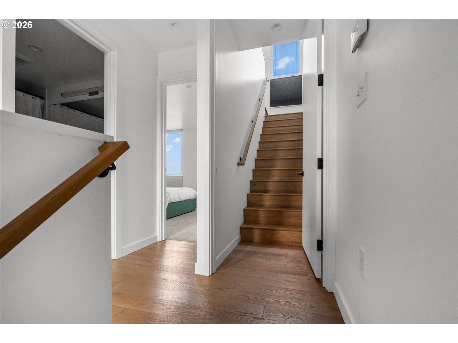 7168 N Vancouver Ave Property Photo 21