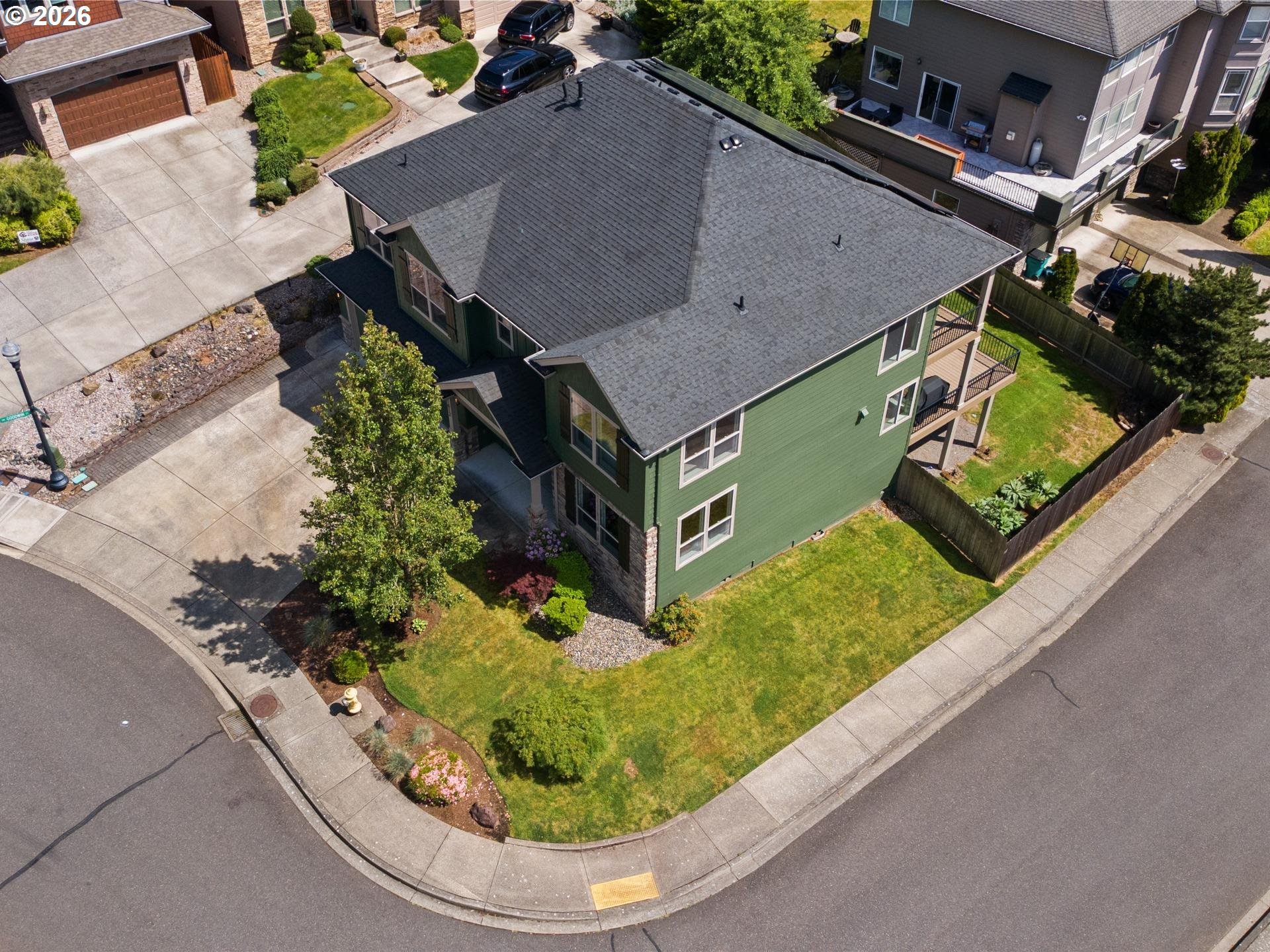 1012 Nw Goodwin St Property Photo 39