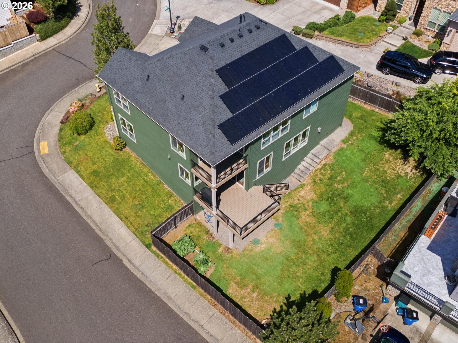 1012 Nw Goodwin St Property Photo 40