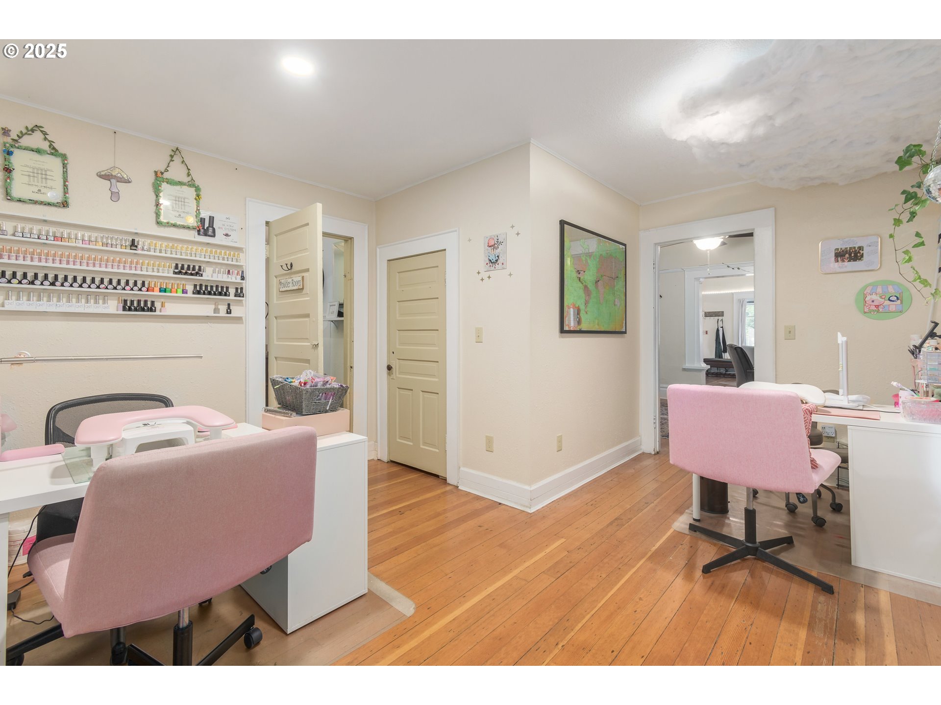 1492 Pearl St Property Photo 13