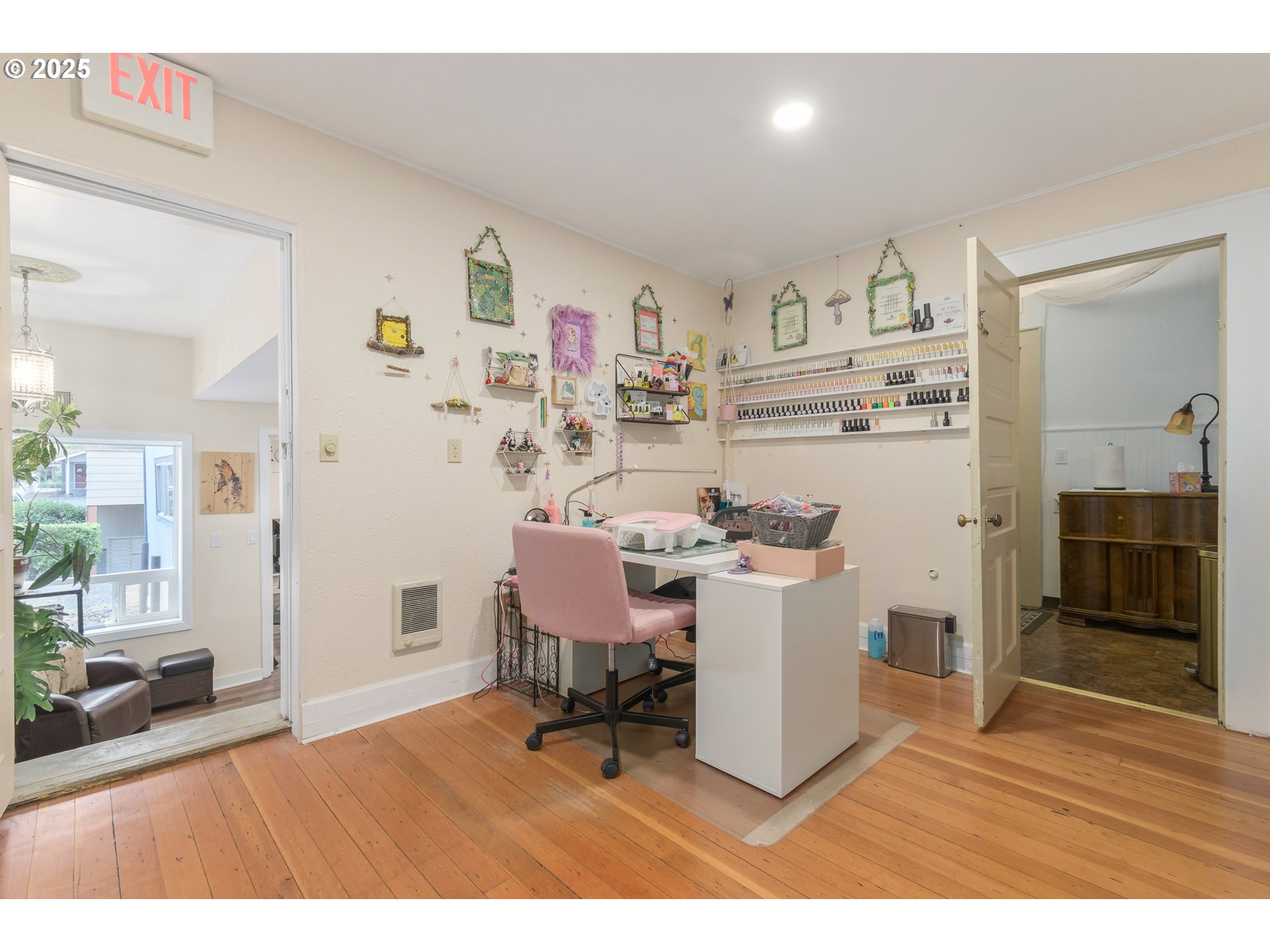 1492 Pearl St Property Photo 15