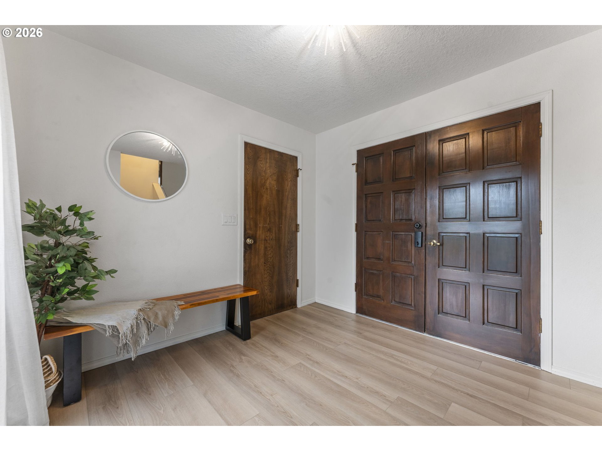1859 Sw Angeline Ave Property Photo 3