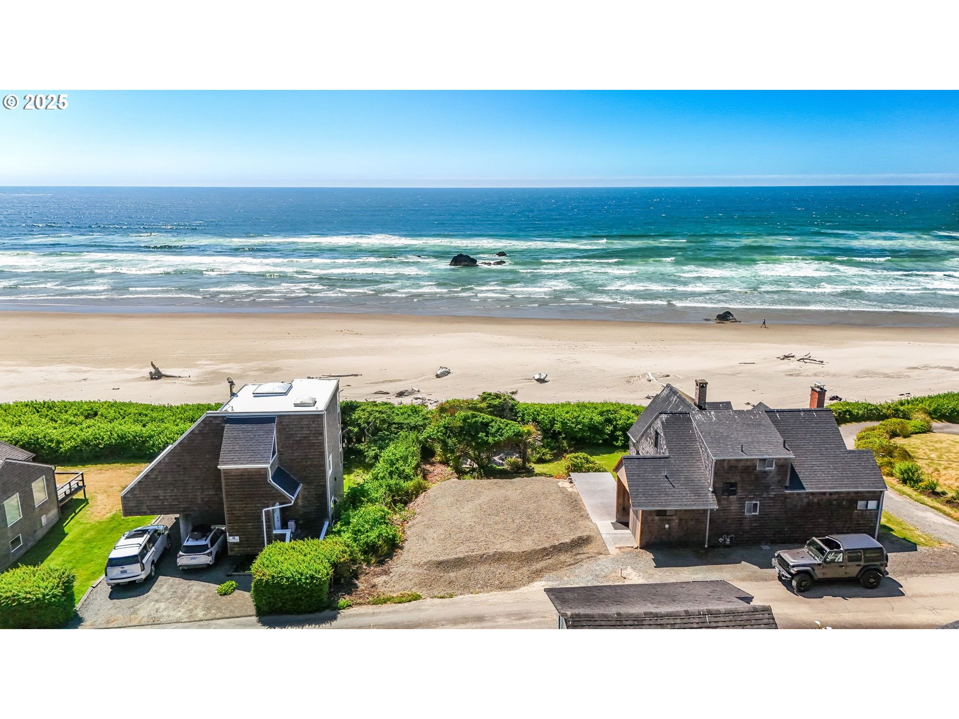 Ocean Ave Property Photo 2