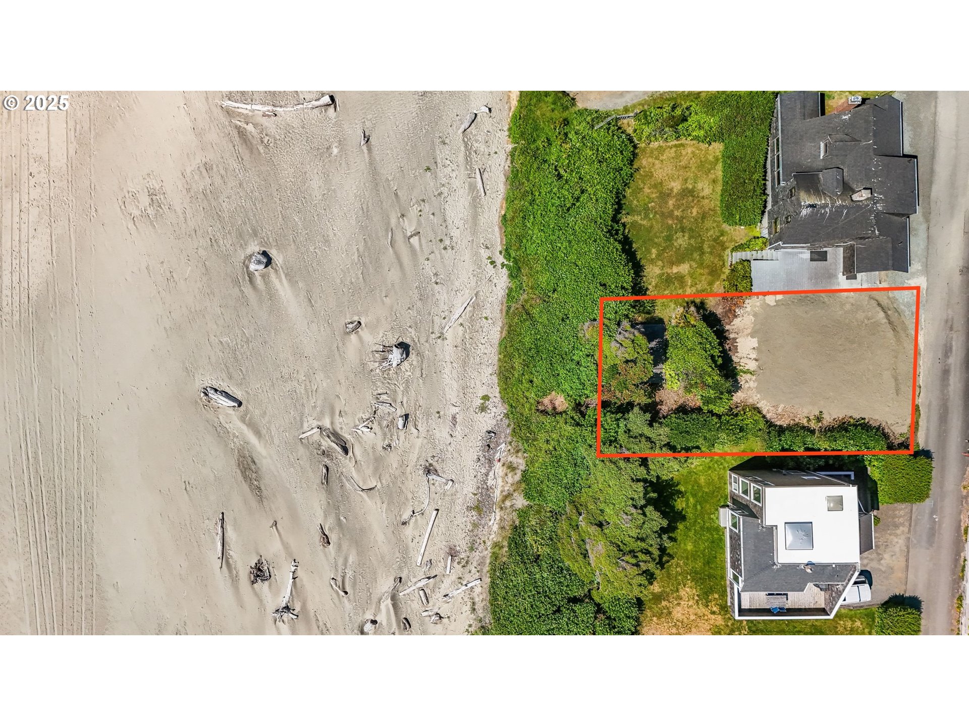 Ocean Ave Property Photo 5