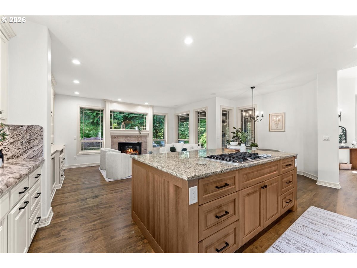 260 Se Avondale Way Property Photo 11