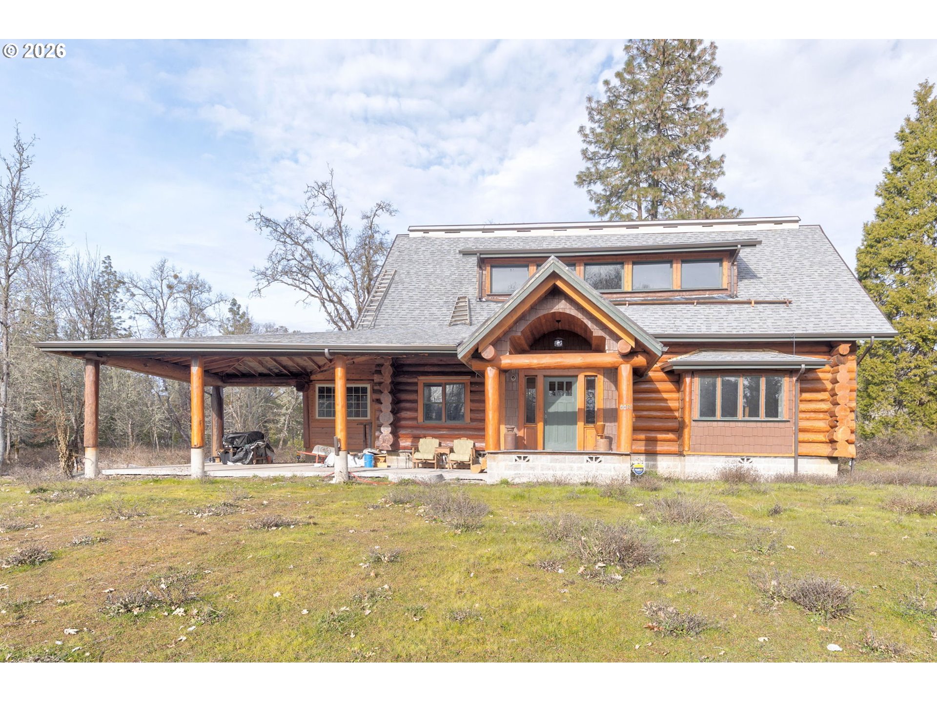 4420 Holland Loop Rd Property Photo 1