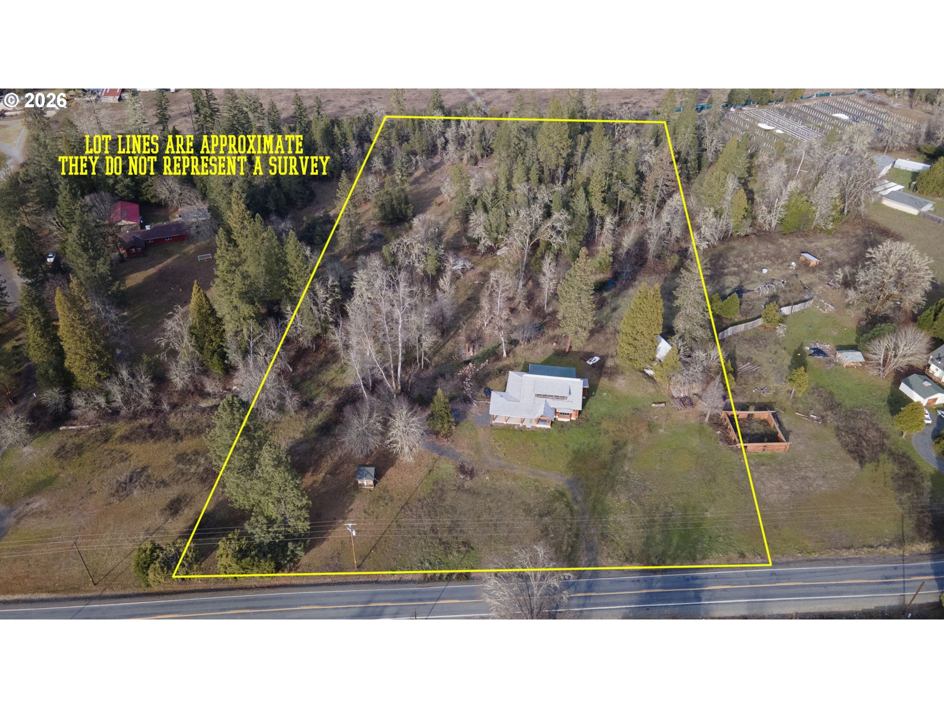 4420 Holland Loop Rd Property Photo 2