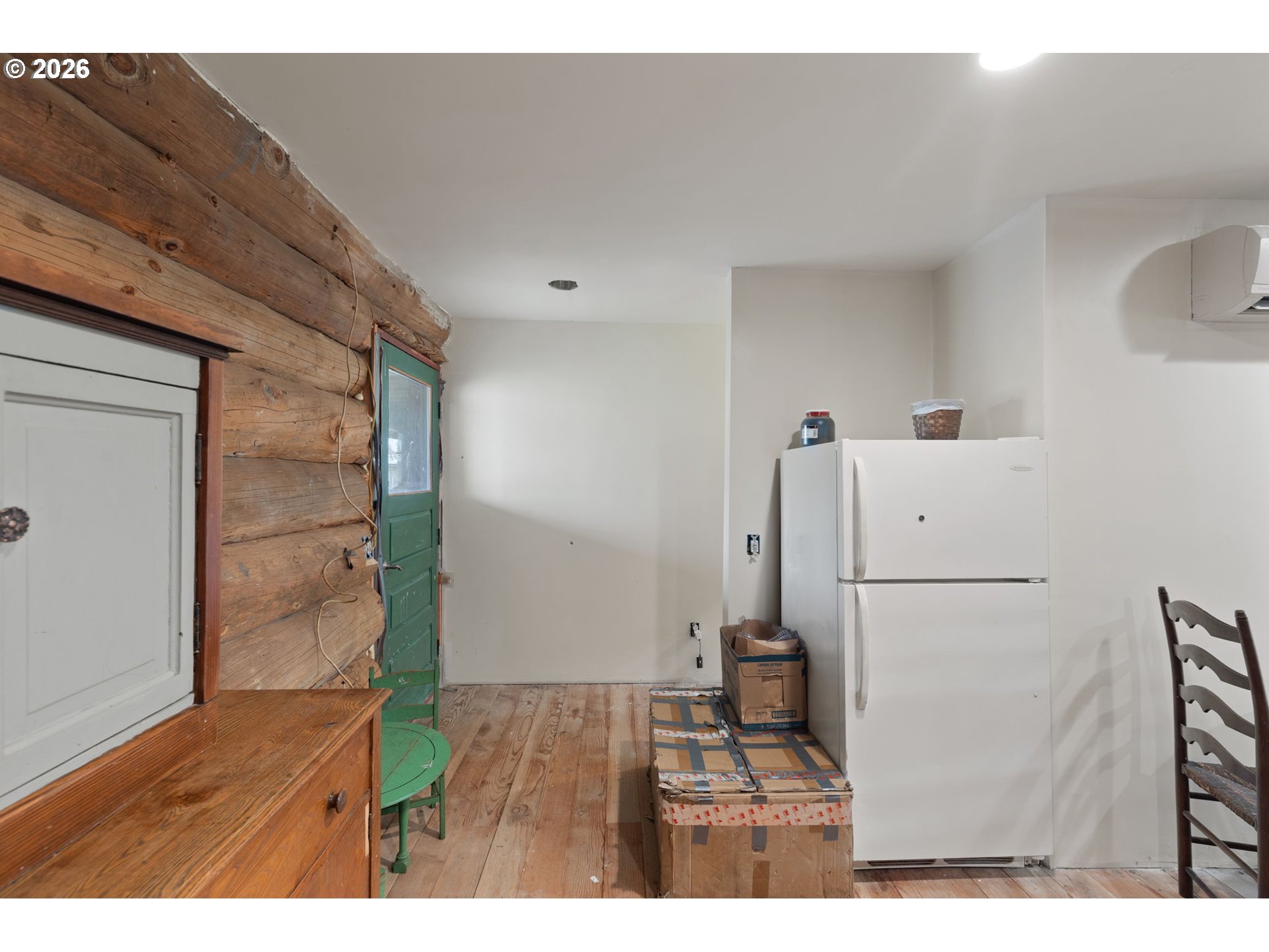 4420 Holland Loop Rd Property Photo 13