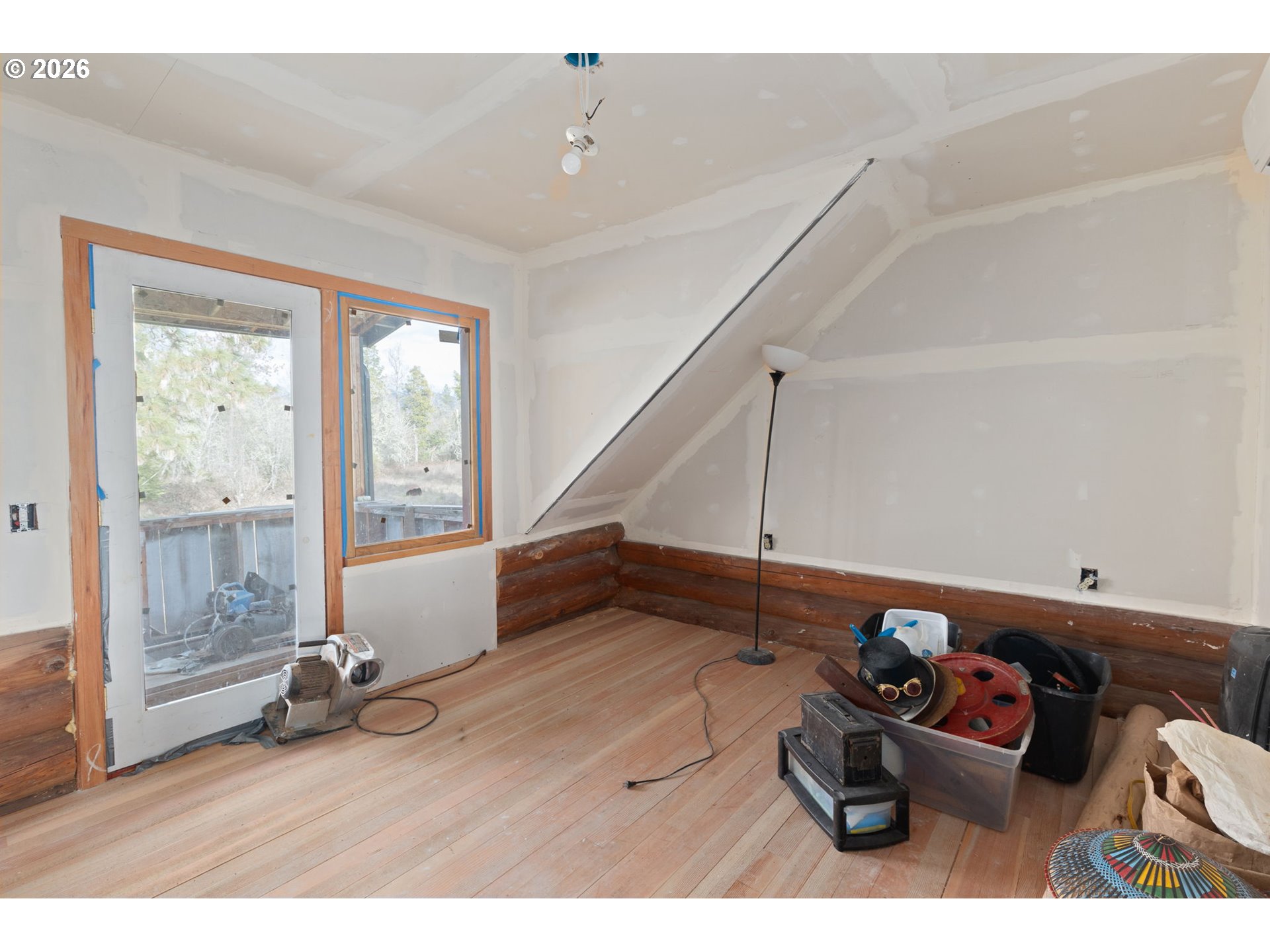 4420 Holland Loop Rd Property Photo 25