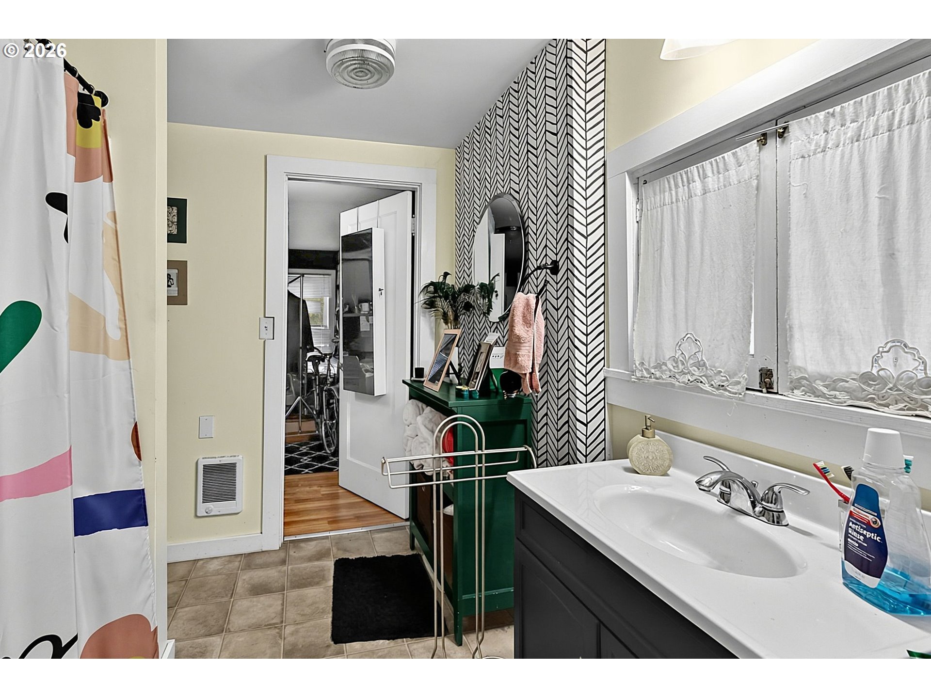 963 Madison St Property Photo 24