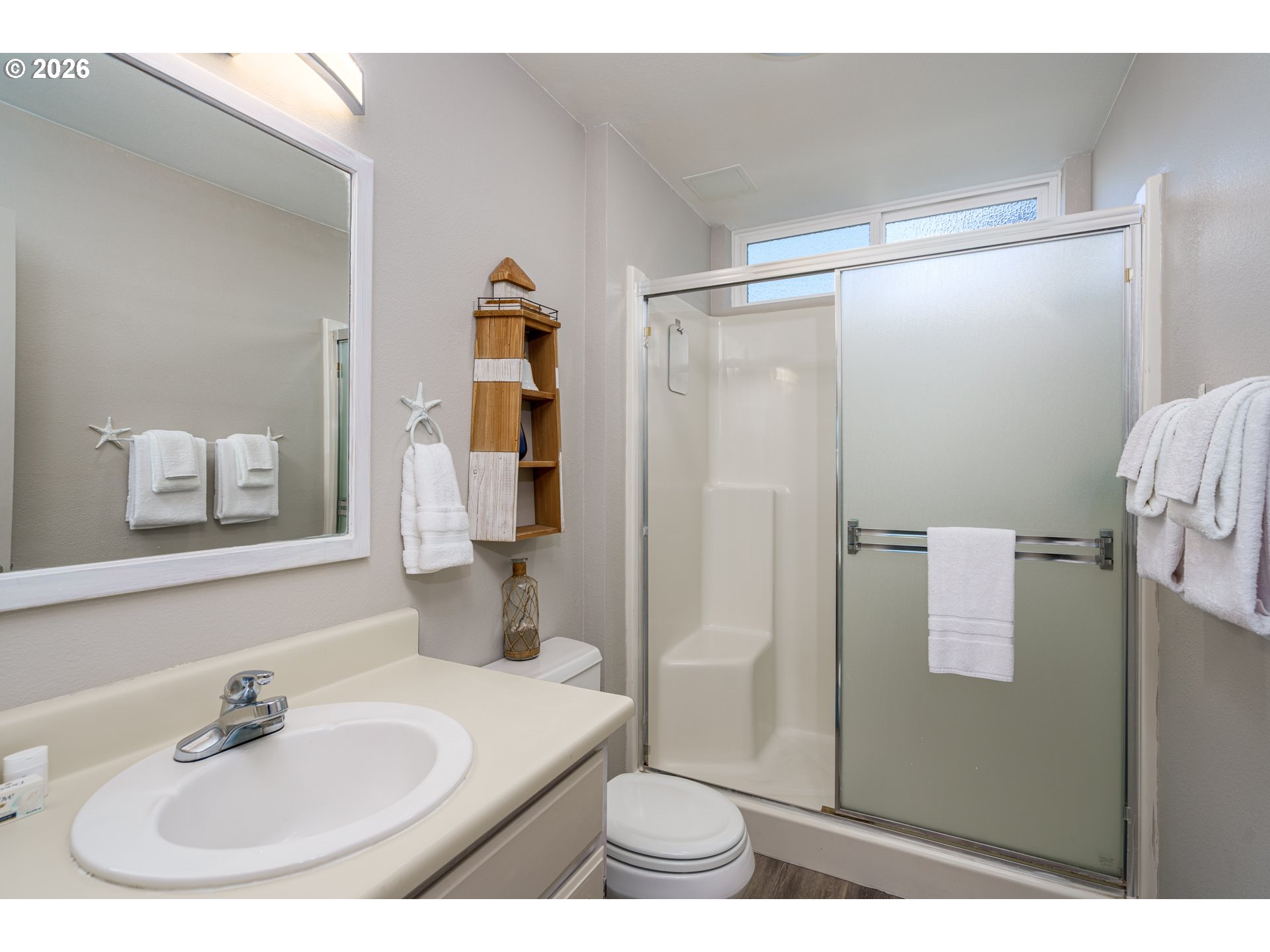 2131 Beach Loop Drive Property Photo 31