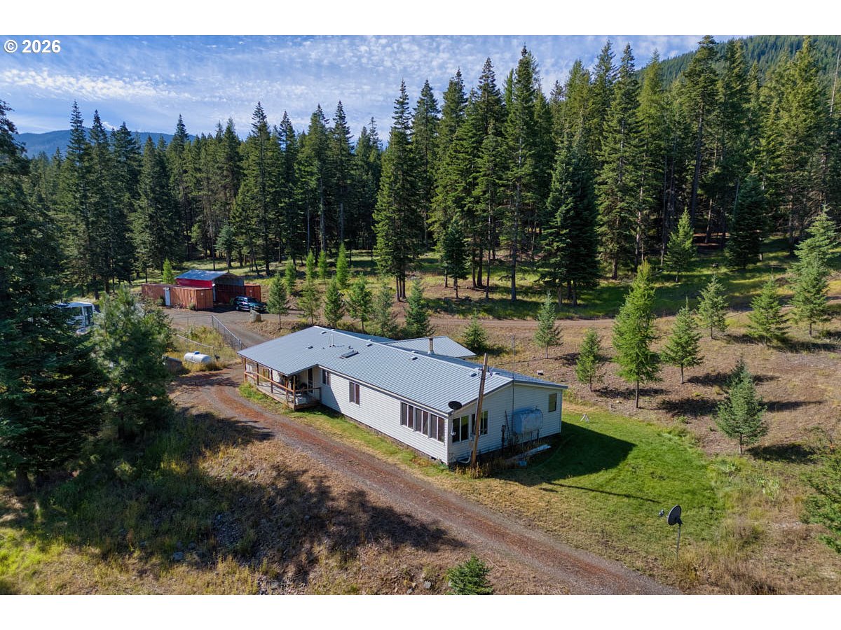 61216 Old Ski Run Rd Property Photo 1