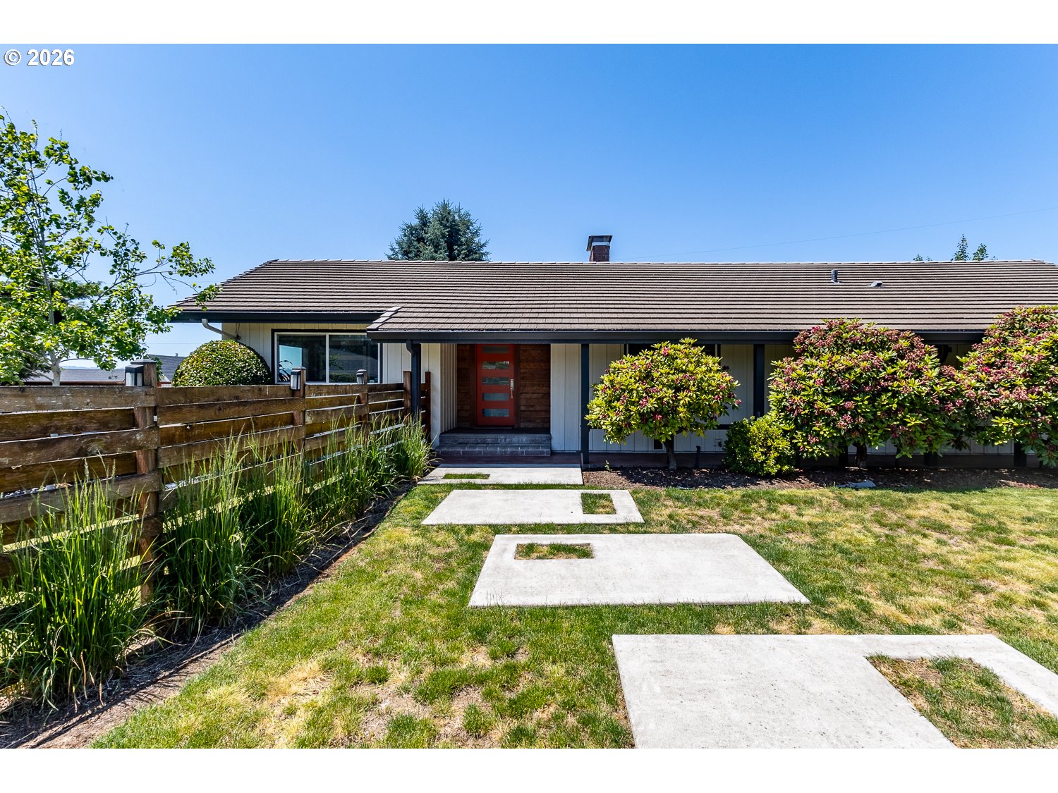 8013 Se Maple Ave Property Photo 1