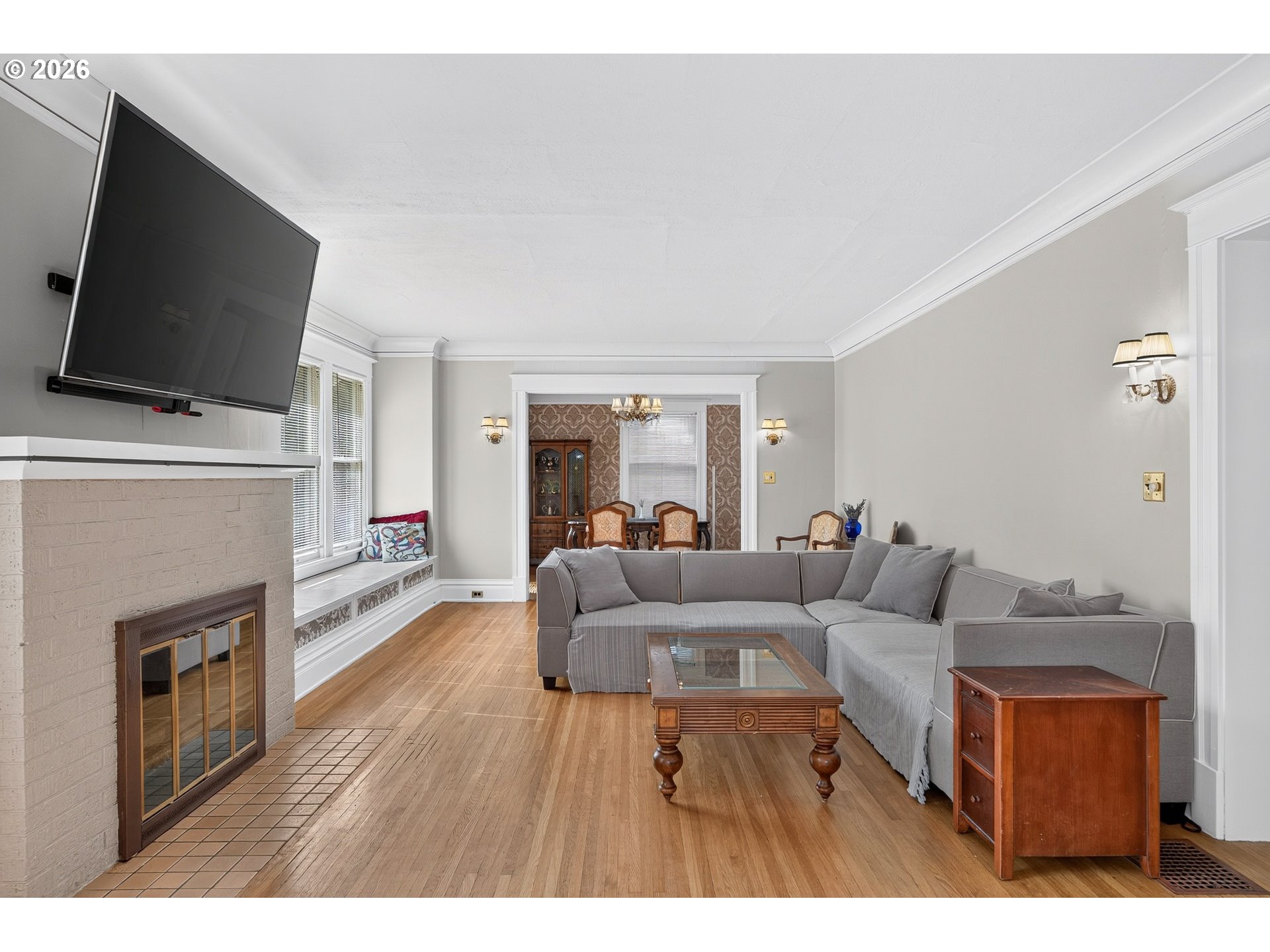 625 Ne Cowls St Property Photo 17