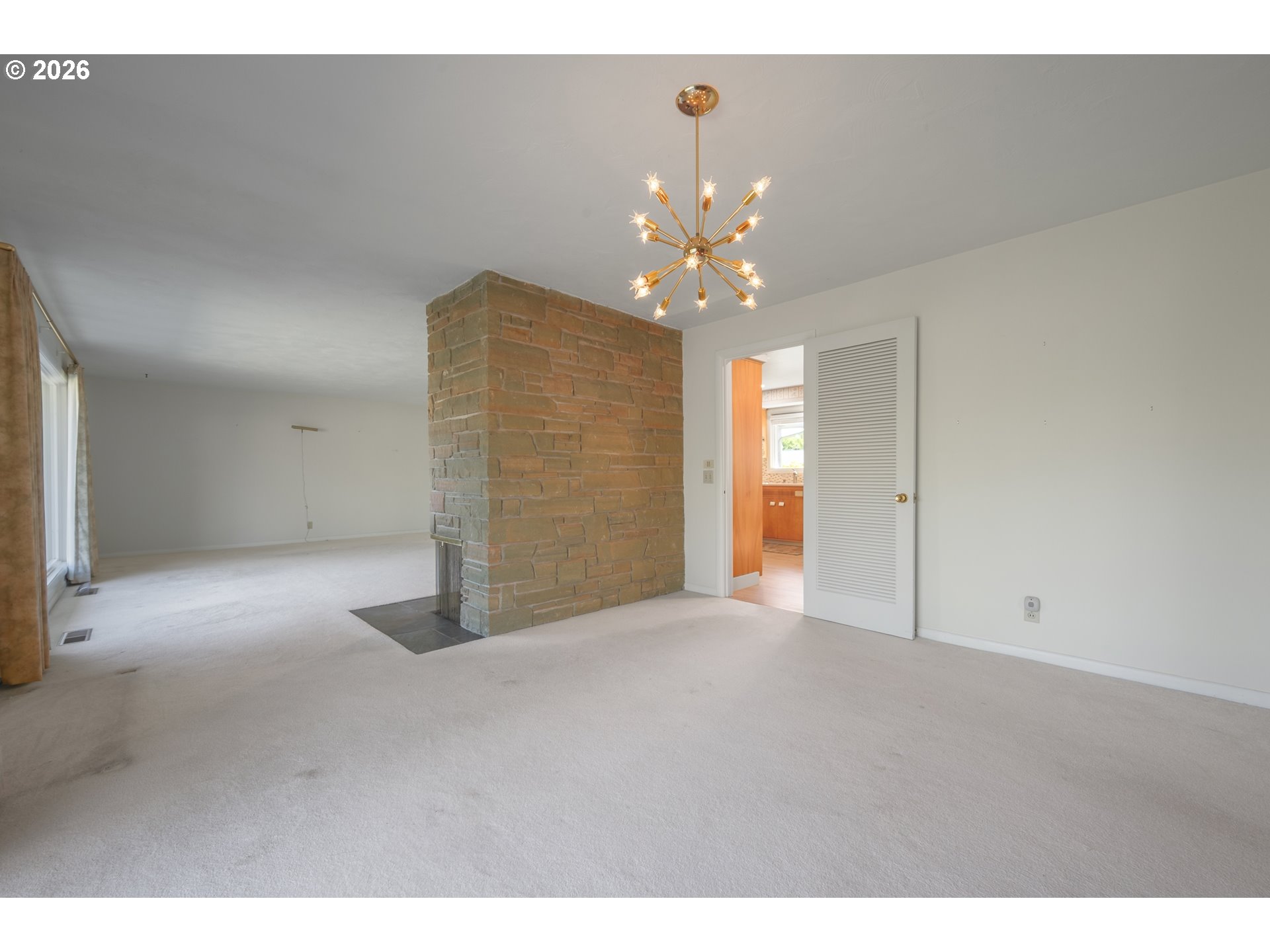 2872 Sarah Ln Property Photo 12