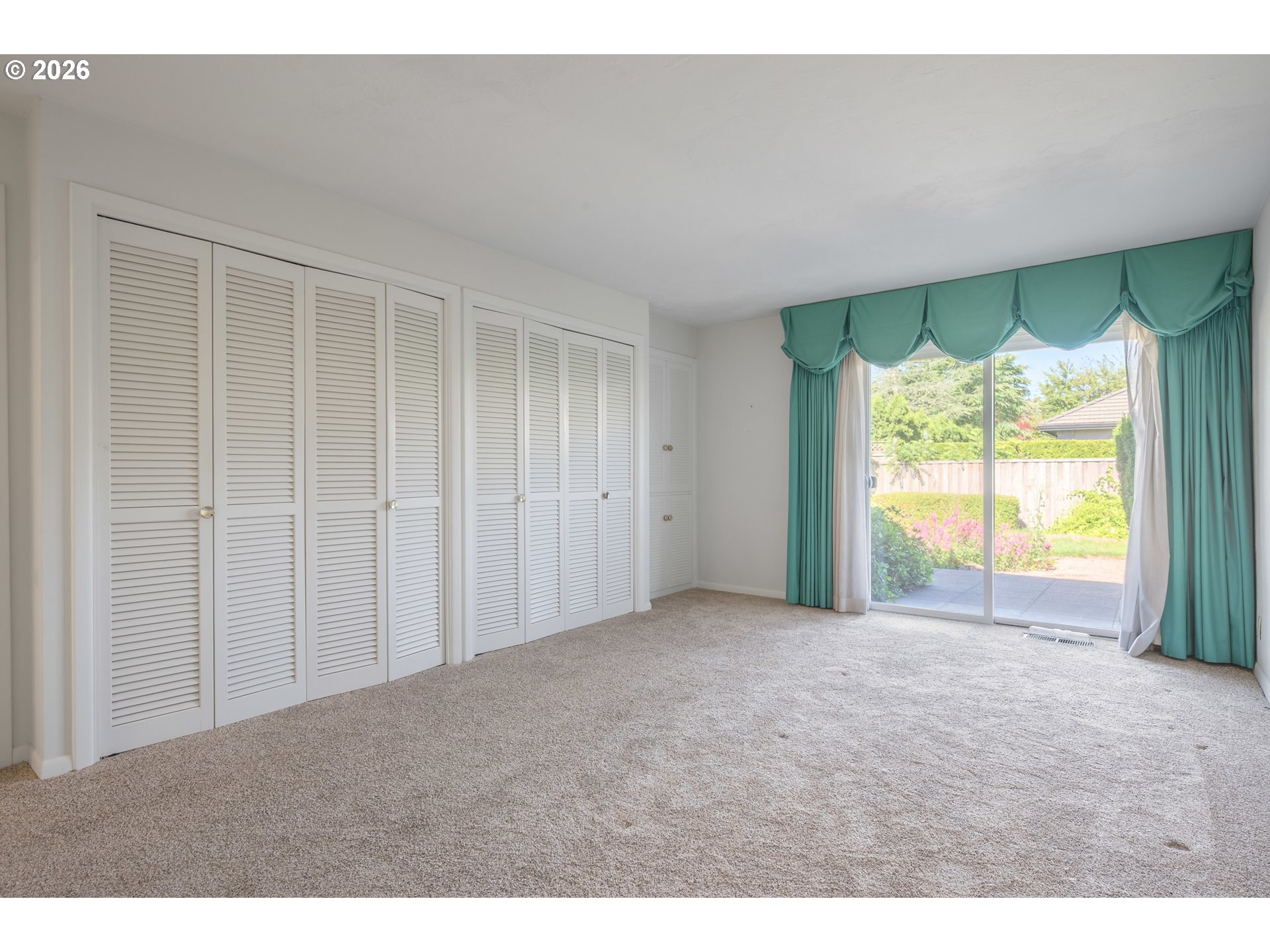 2872 Sarah Ln Property Photo 32