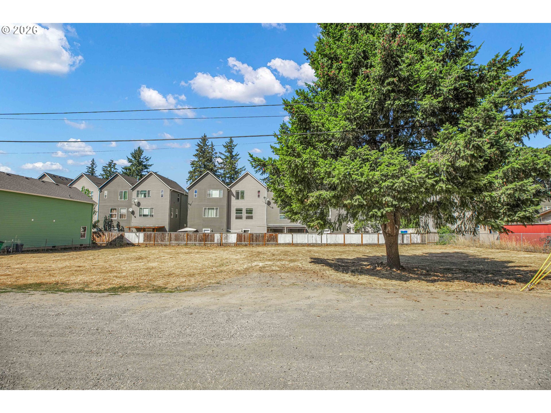 12333 Se Schiller St Property Photo 2