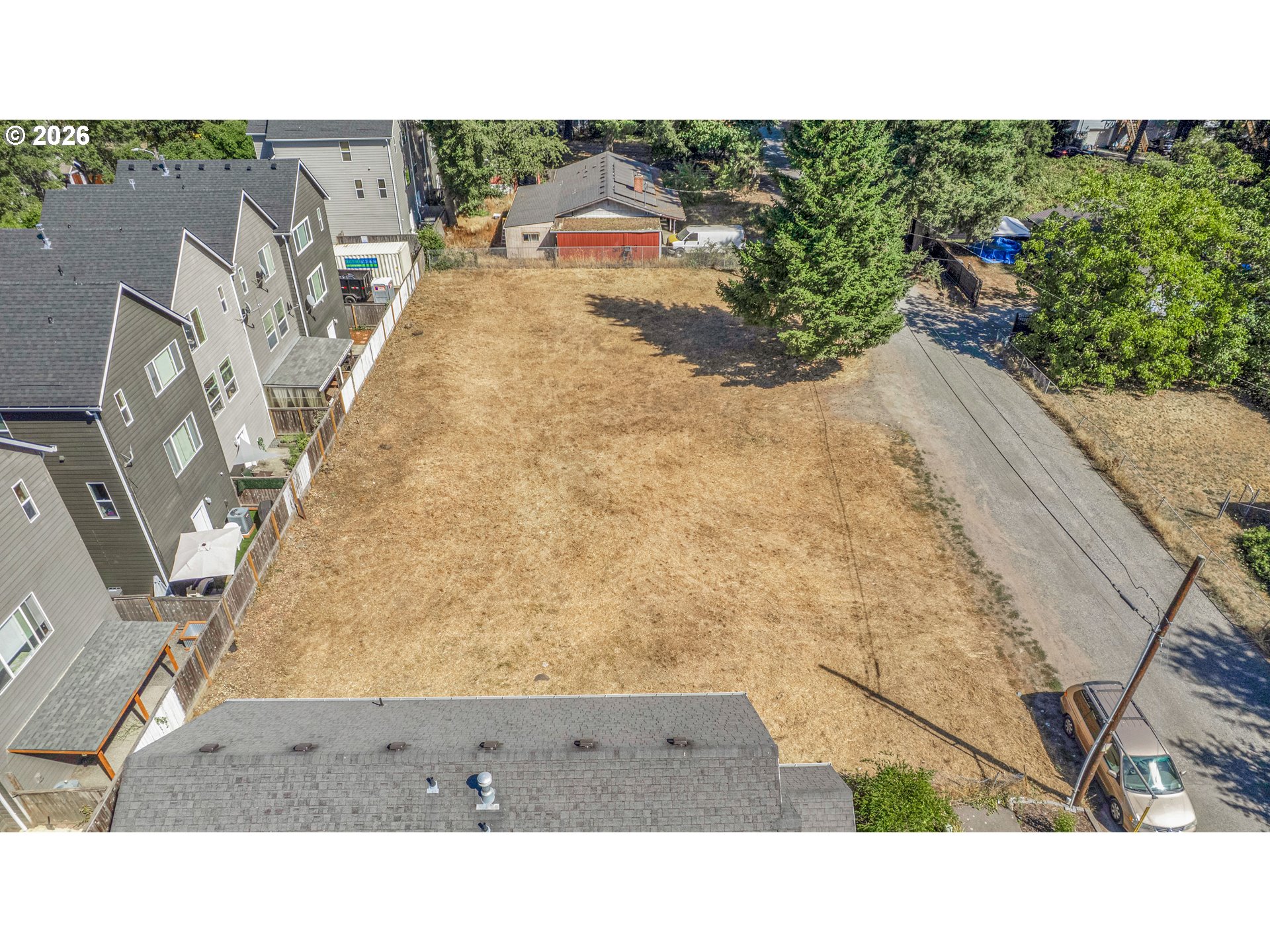 12333 Se Schiller St Property Photo 6