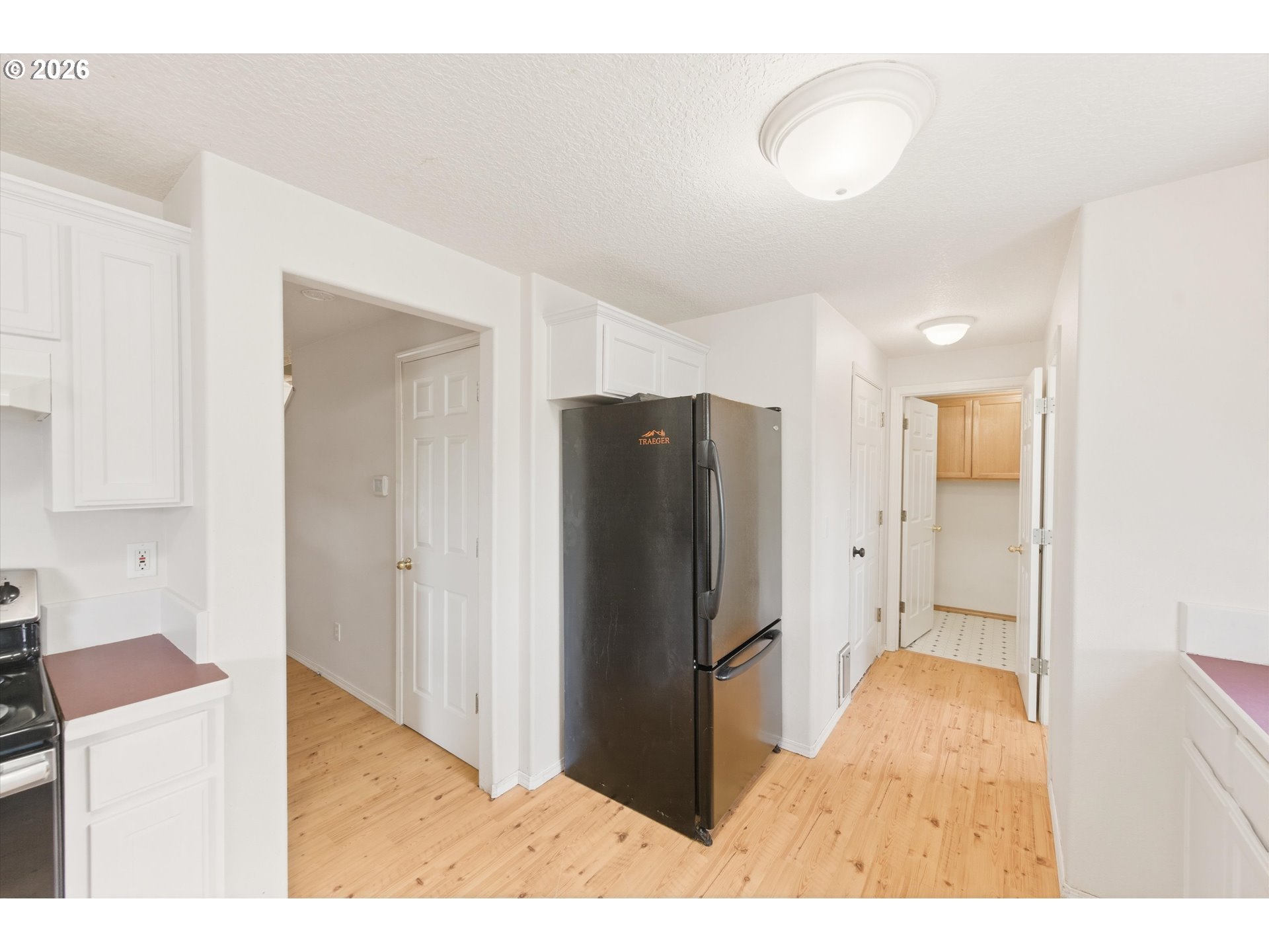 700 Nw Willamina Dr Property Photo 13