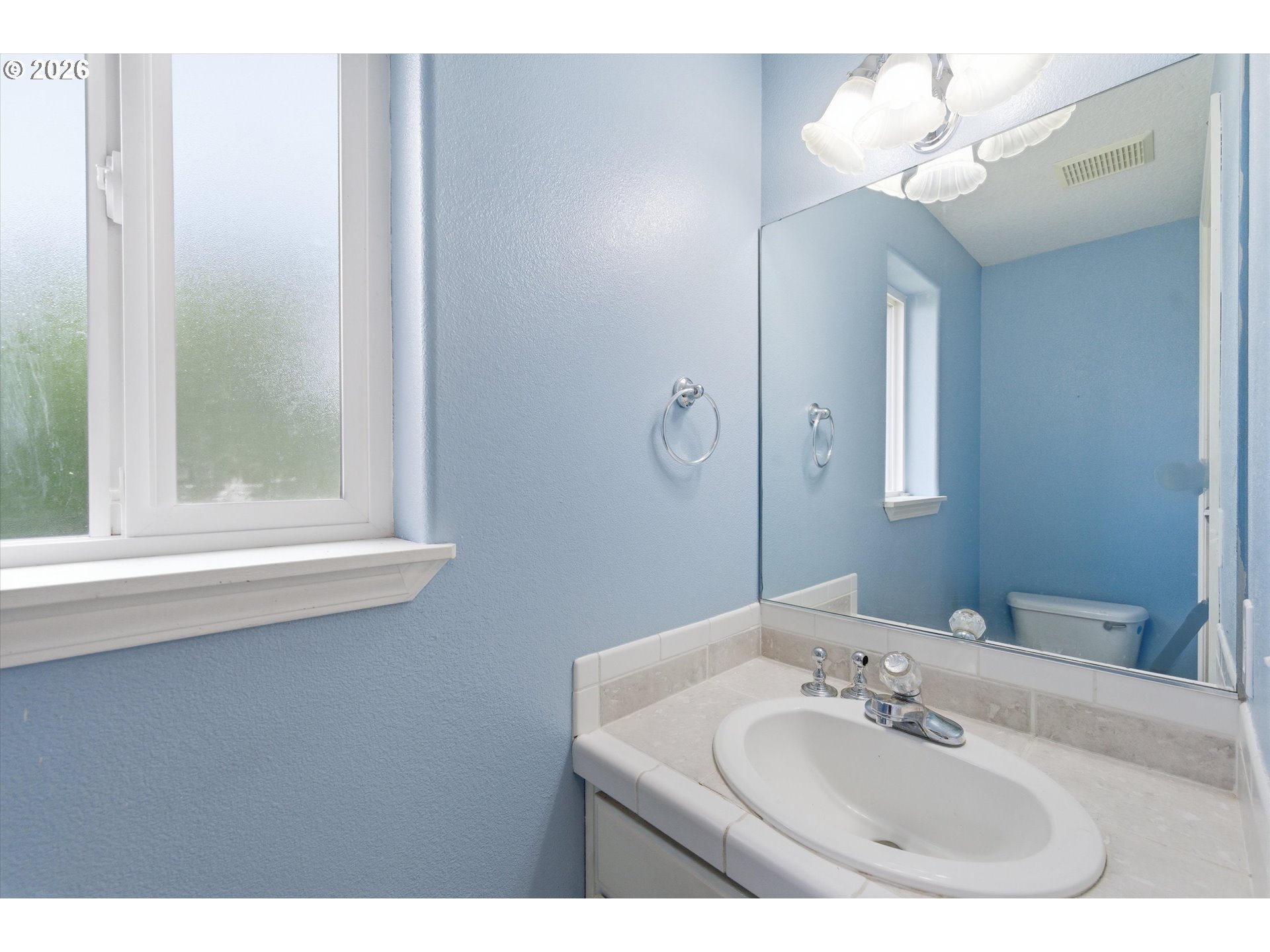700 Nw Willamina Dr Property Photo 16