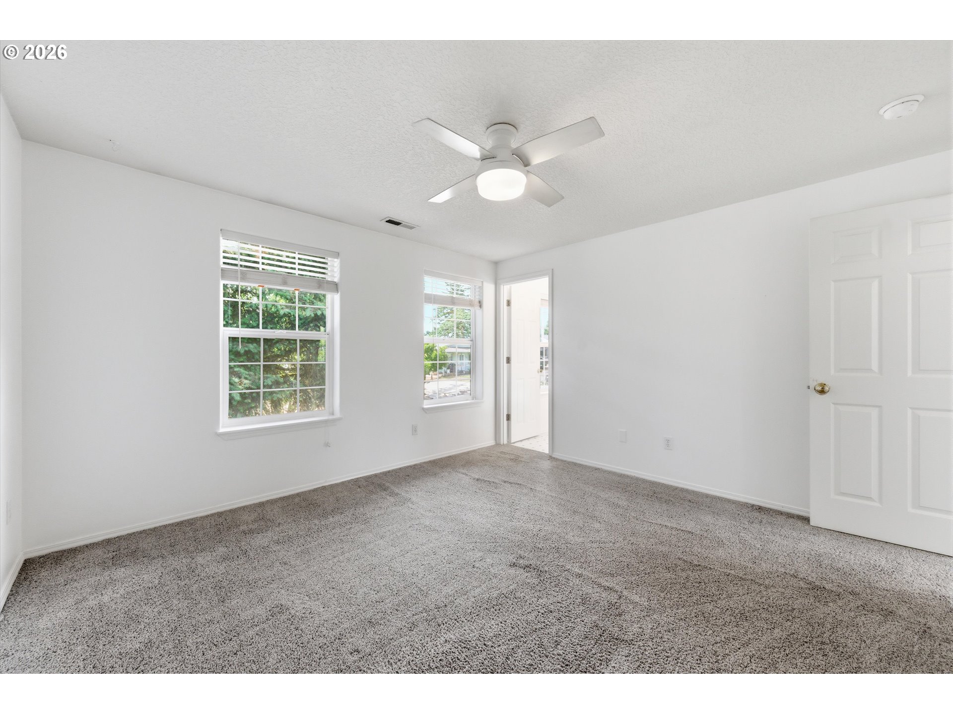700 Nw Willamina Dr Property Photo 23