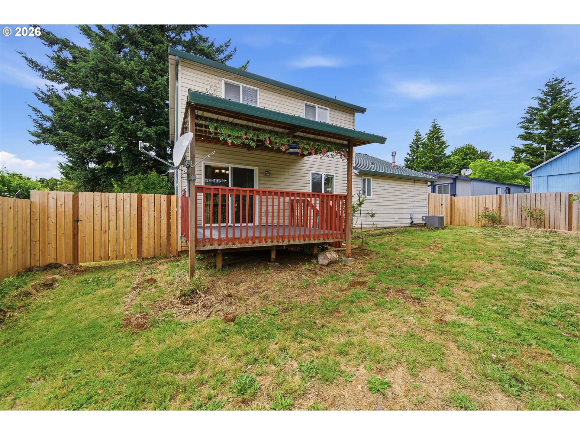 700 Nw Willamina Dr Property Photo 28