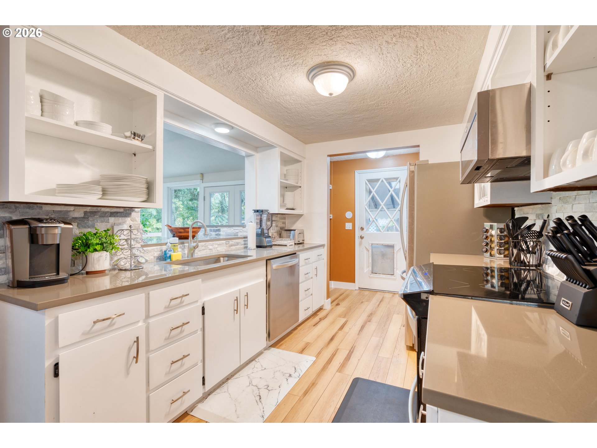 69437 E Vine Maple Dr Property Photo 15