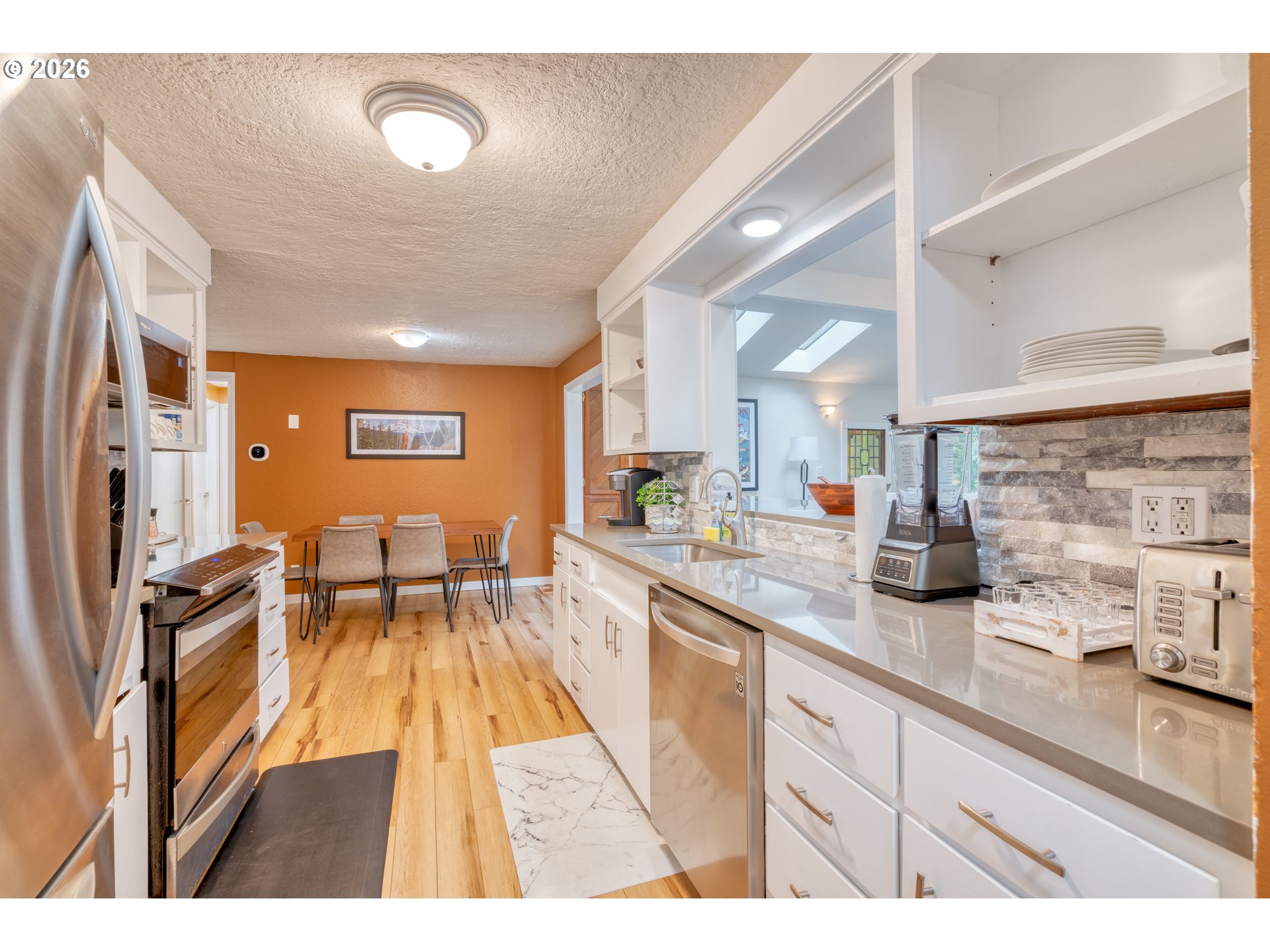 69437 E Vine Maple Dr Property Photo 16