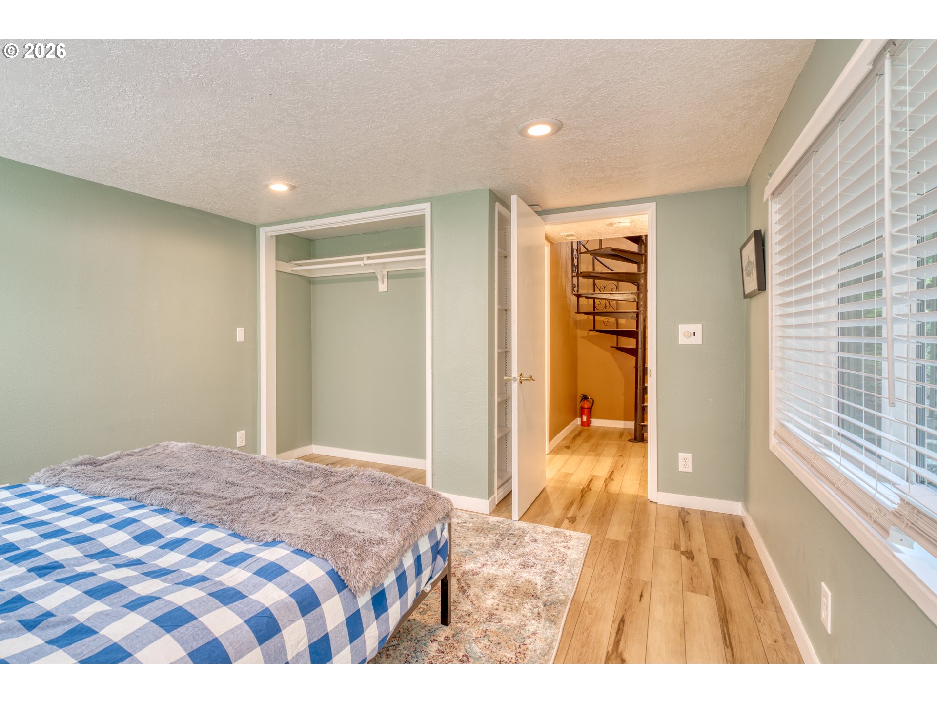 69437 E Vine Maple Dr Property Photo 32