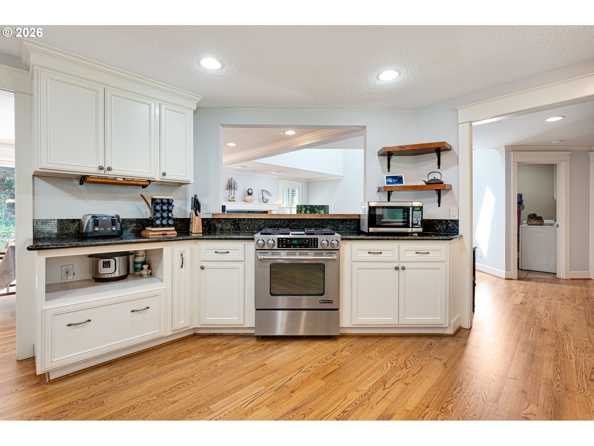 14221 Dolph Ct Property Photo 16
