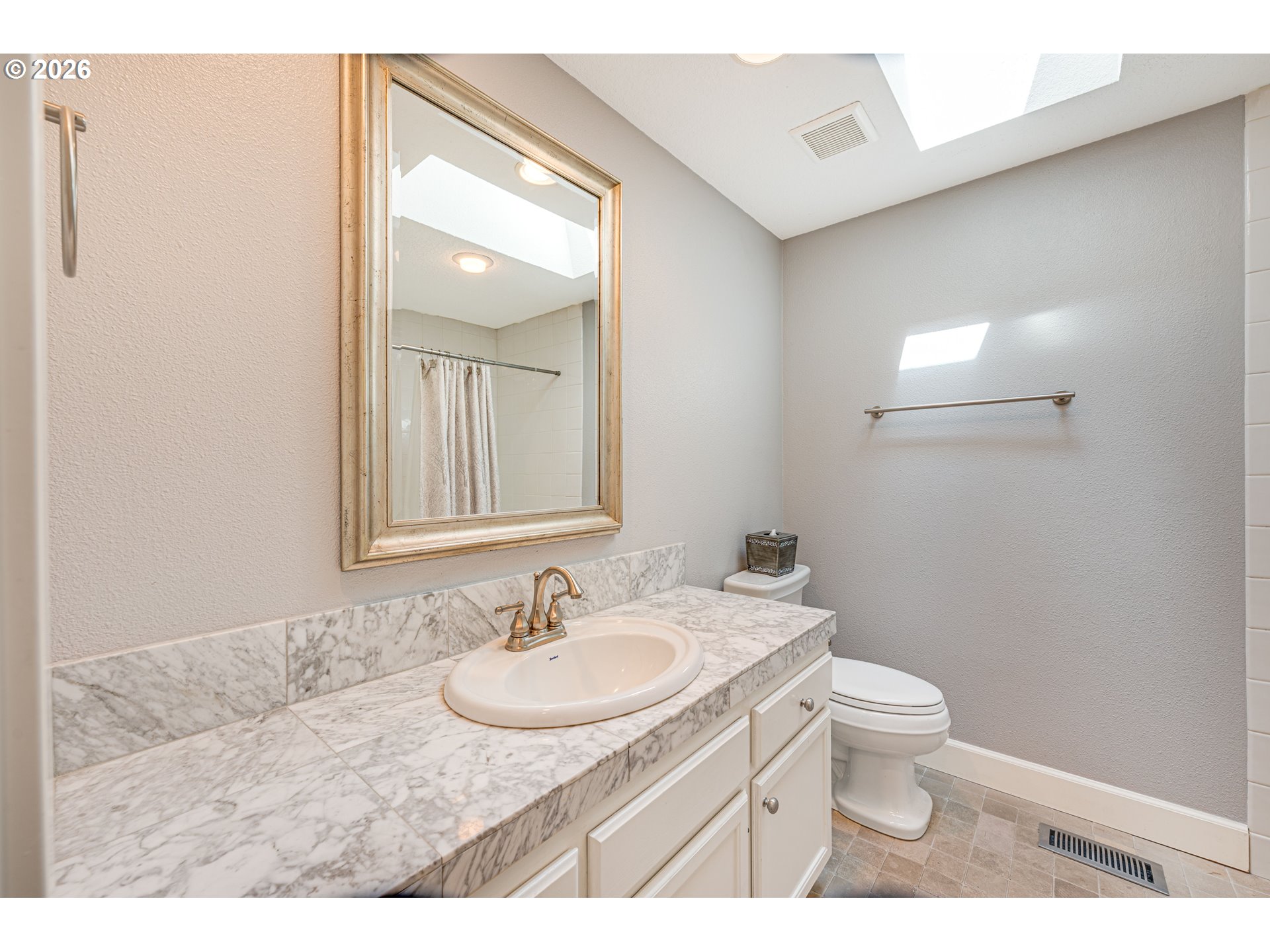 14221 Dolph Ct Property Photo 30