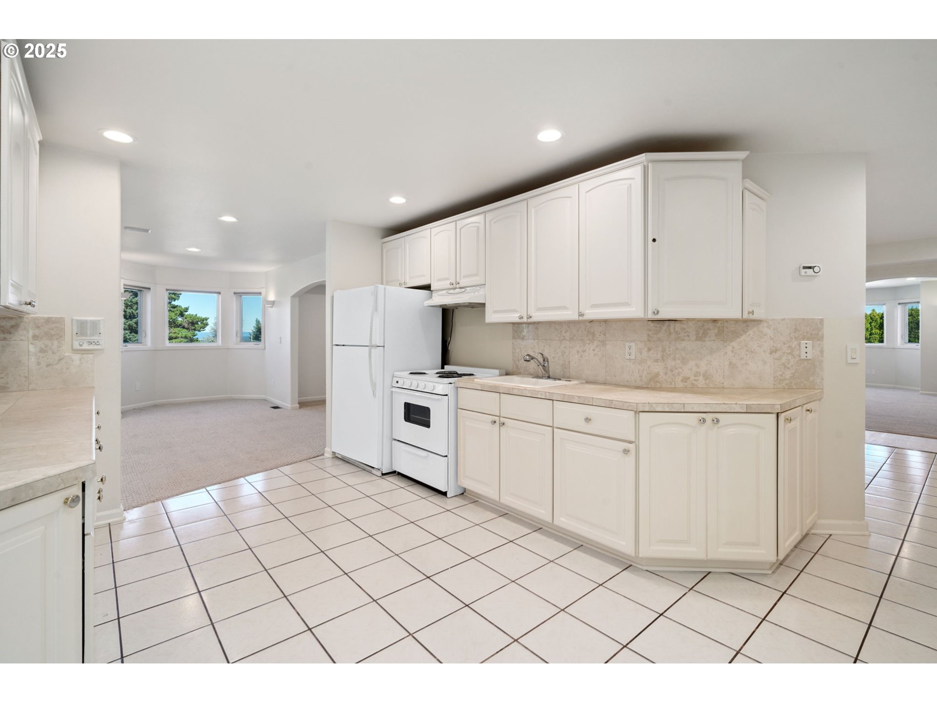 1650 Nw Deerfern St Property Photo 38