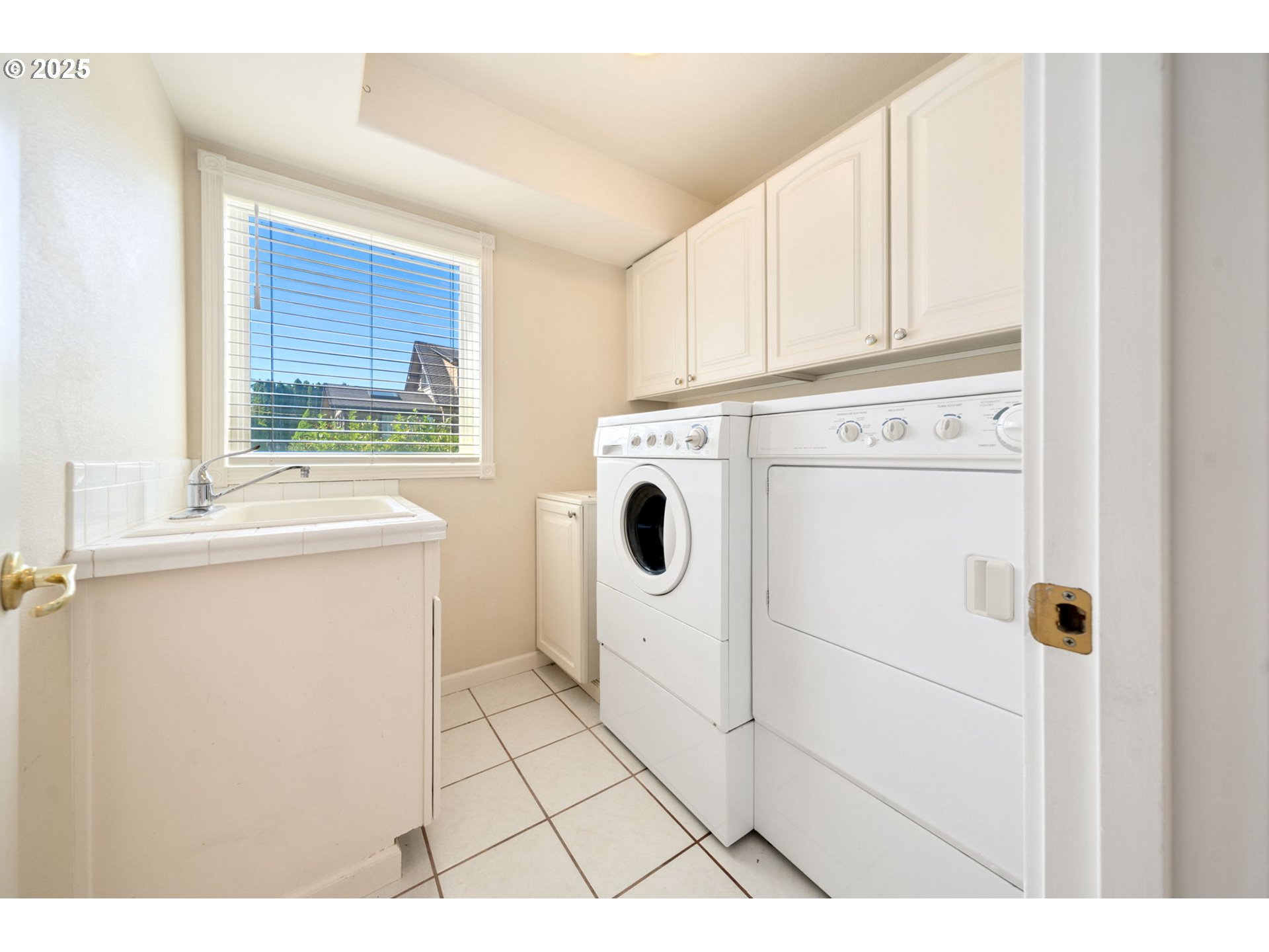 1650 Nw Deerfern St Property Photo 41