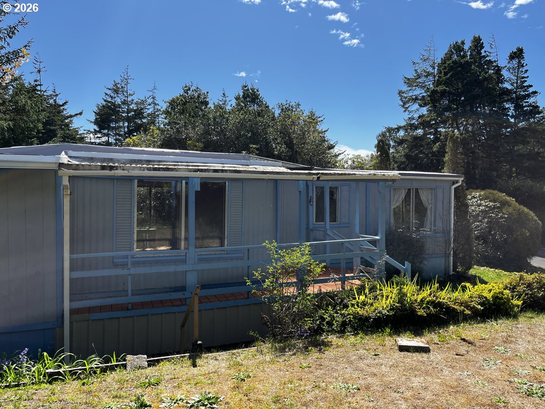 1600 Rhododendron Dr 21 Property Photo 6