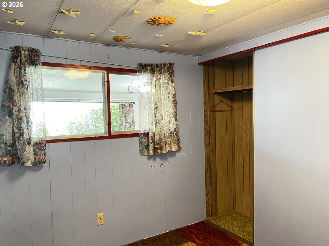 1600 Rhododendron Dr 21 Property Photo 27