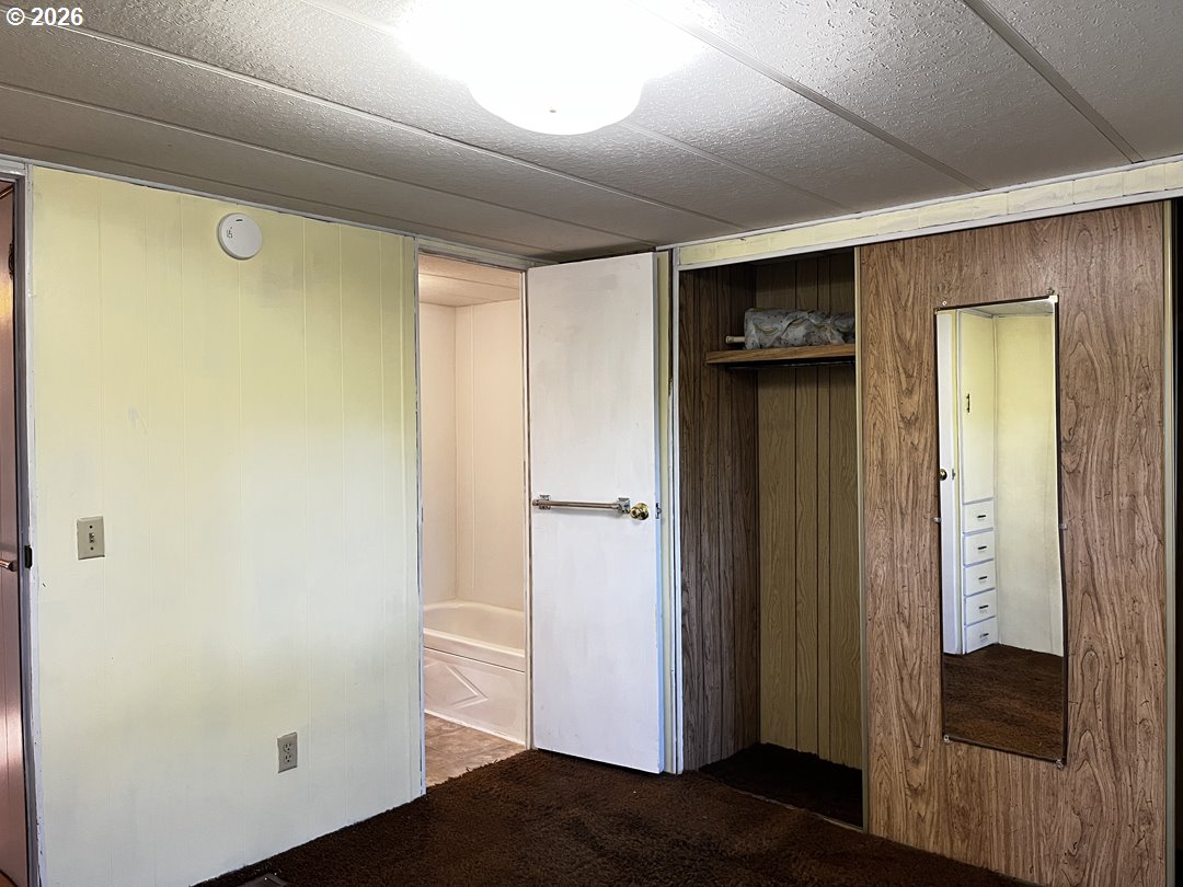 1600 Rhododendron Dr 21 Property Photo 34