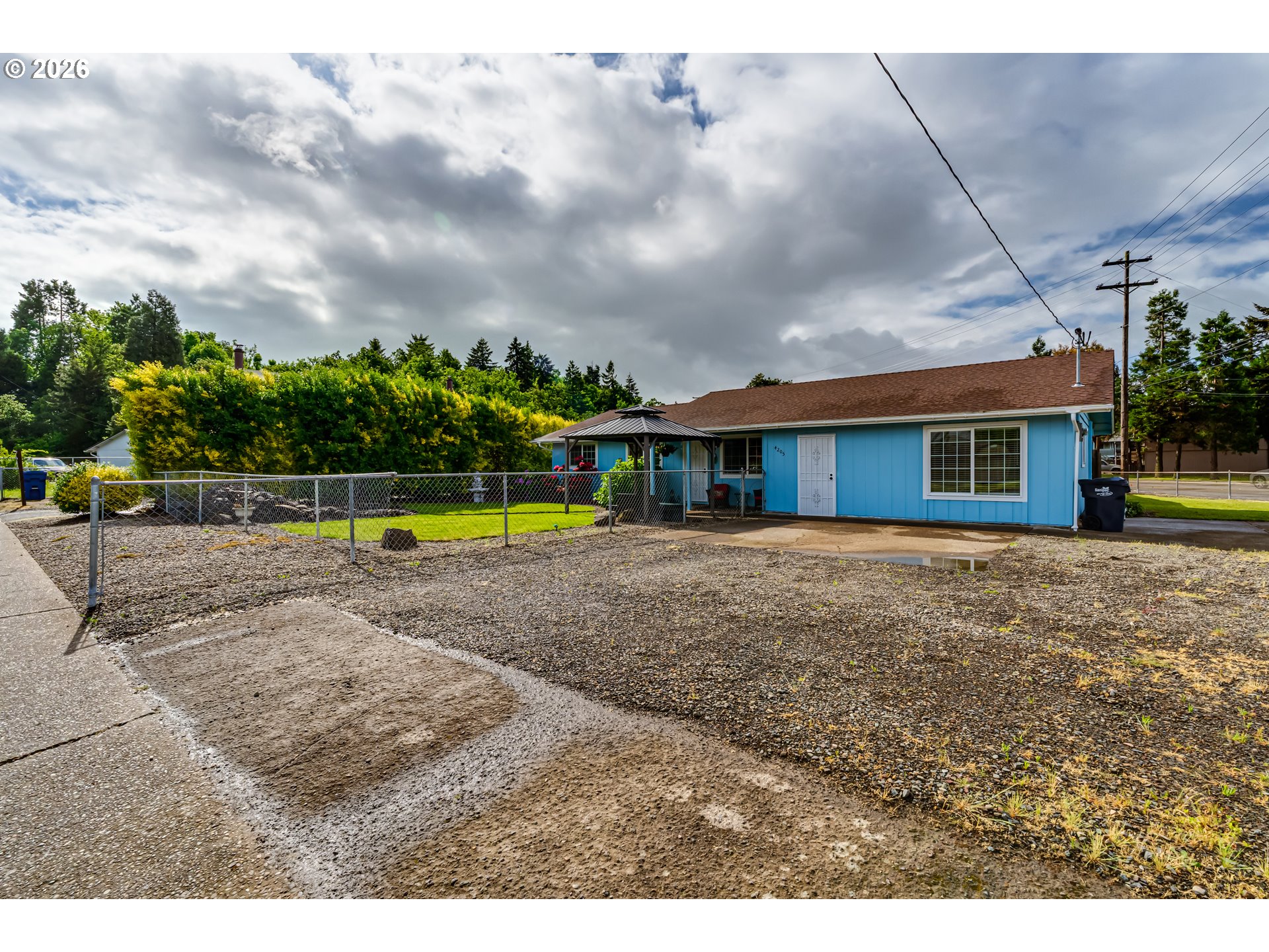 4205 Daisy St Property Photo 33