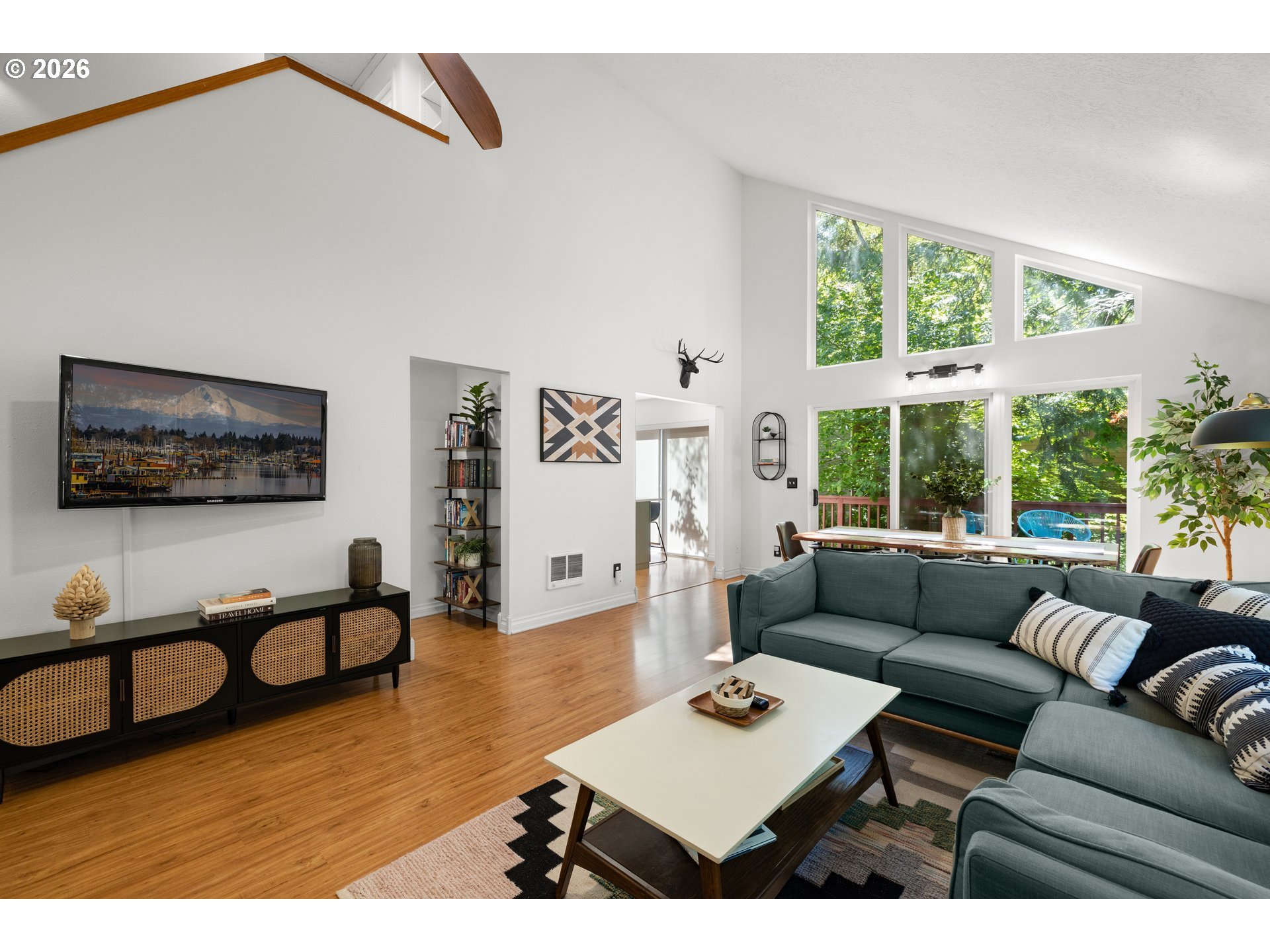 64785 E Sandy River Ln Property Photo 5