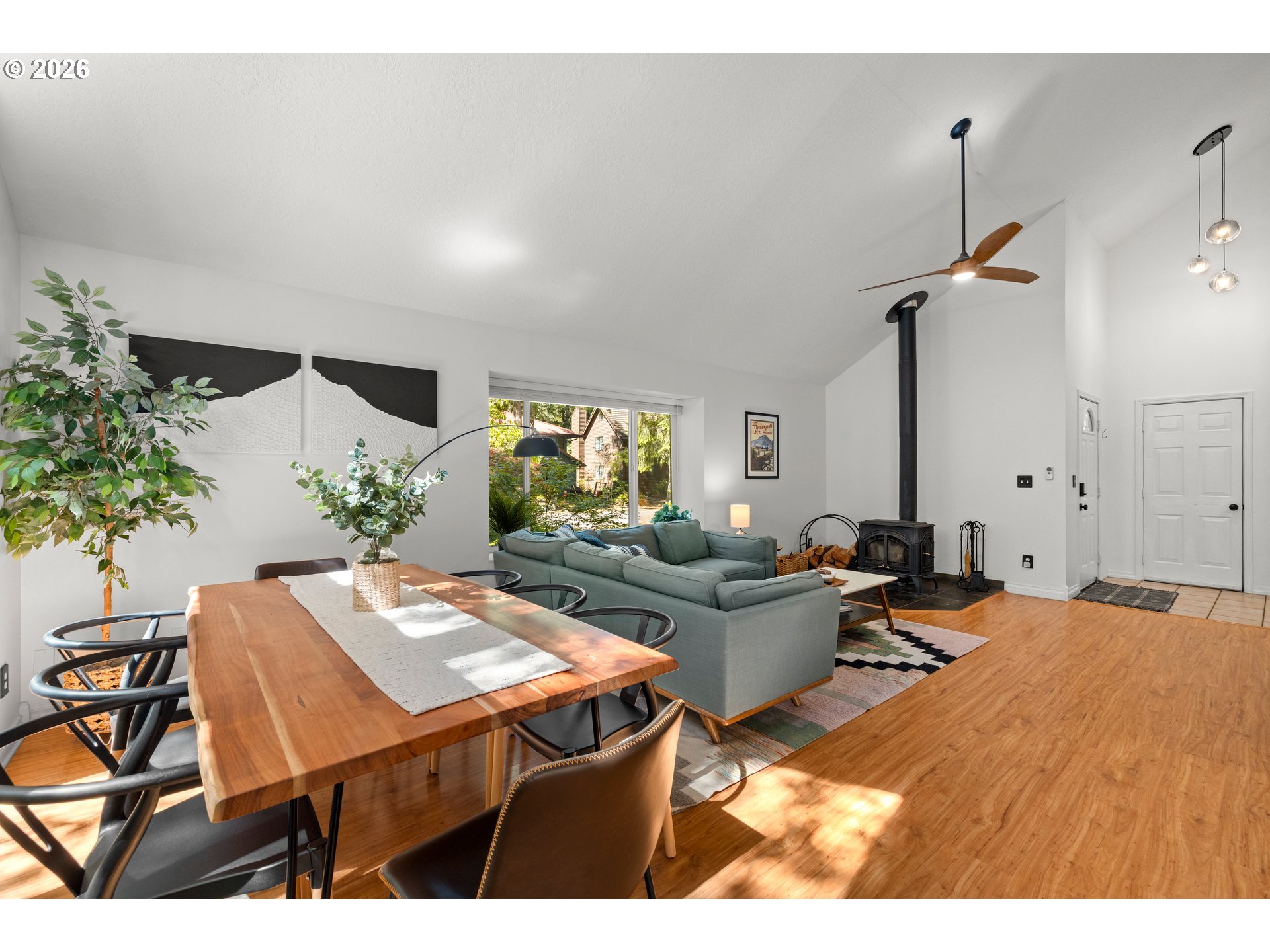 64785 E Sandy River Ln Property Photo 9