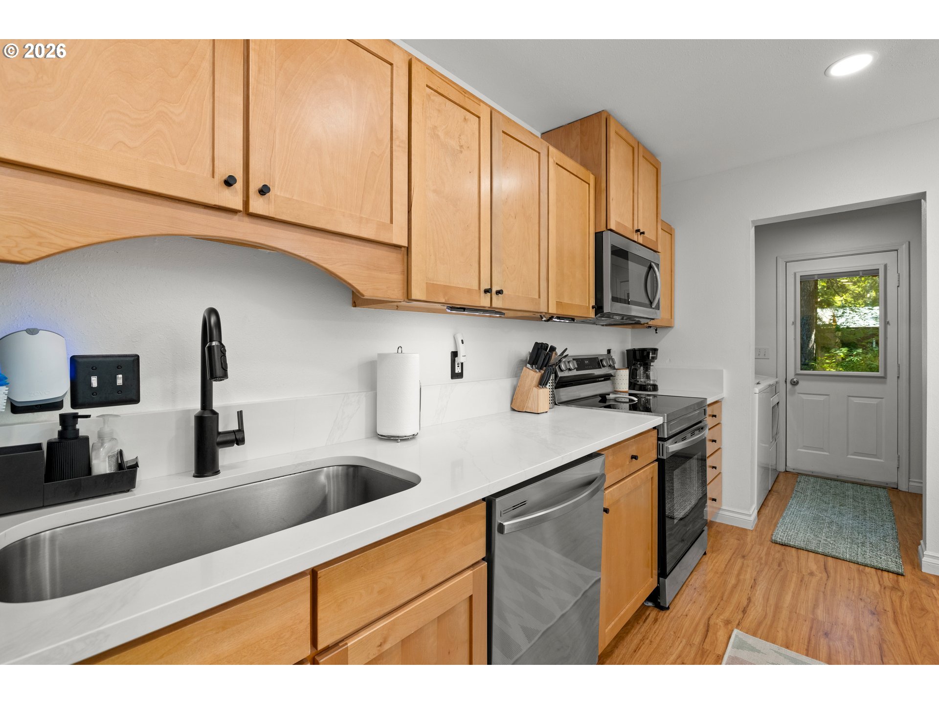64785 E Sandy River Ln Property Photo 19