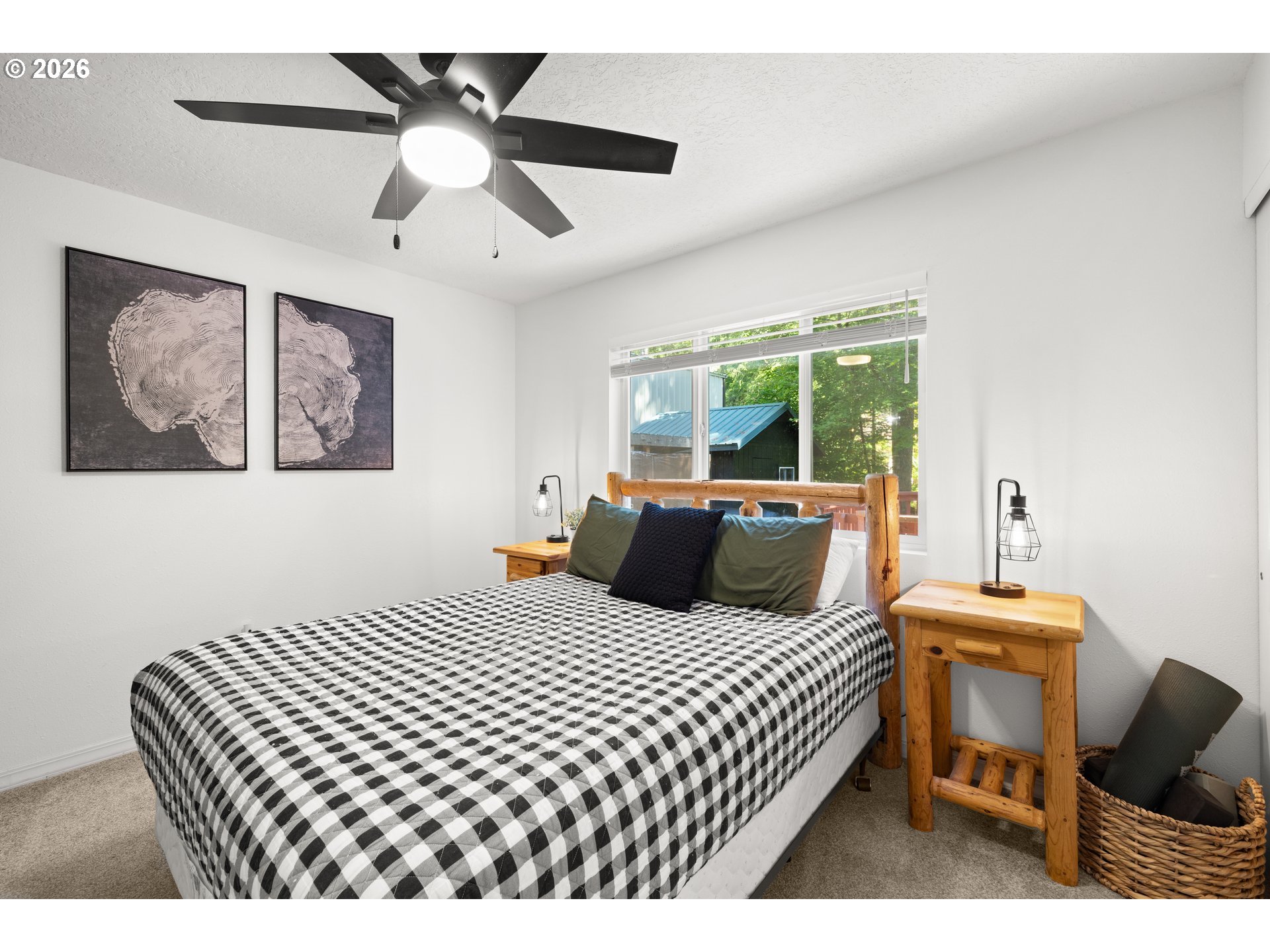 64785 E Sandy River Ln Property Photo 24
