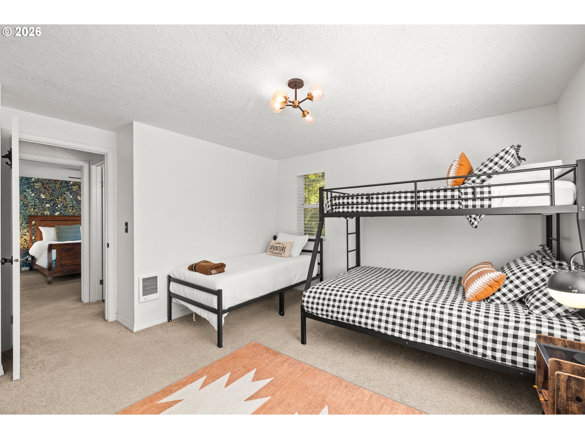 64785 E Sandy River Ln Property Photo 29