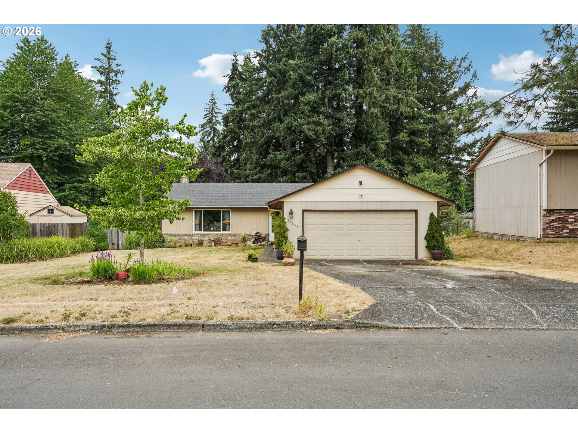 14708 Ne 37th St Property Photo 1