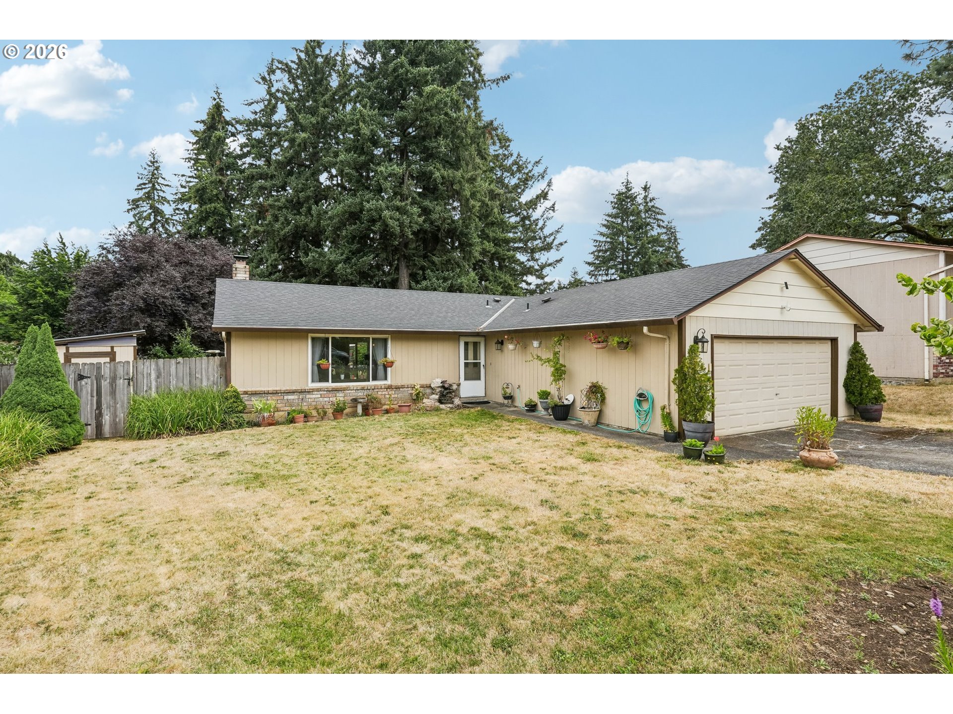 14708 Ne 37th St Property Photo 2