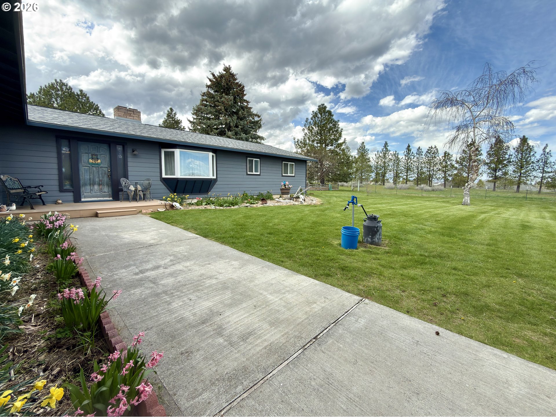 44046 Pocahontas Rd Property Photo 6