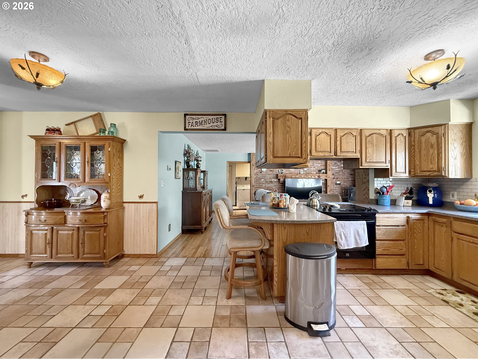 44046 Pocahontas Rd Property Photo 11