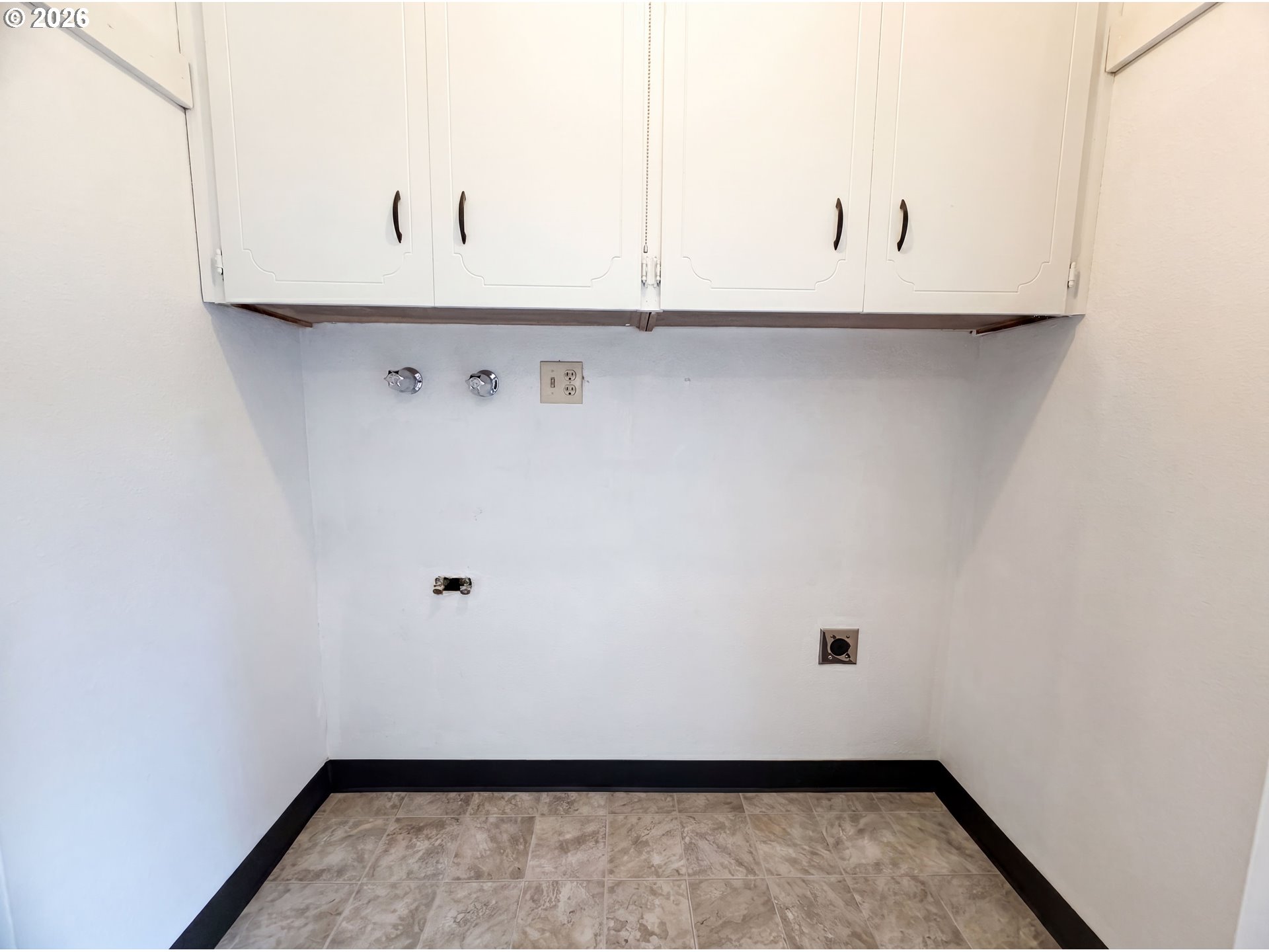 4246 Spring Rock Cir Property Photo 14